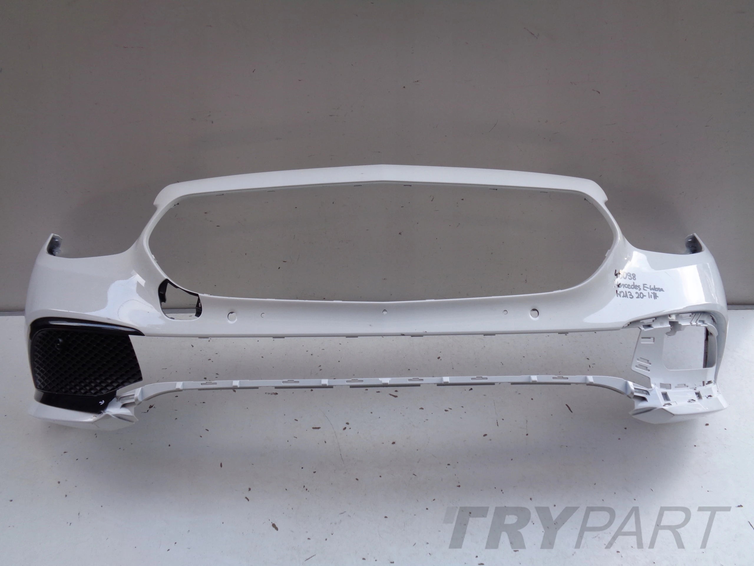 FRONT BUMPER MERCEDES E-CLASS W213 20- FACELIFT NO. 45098