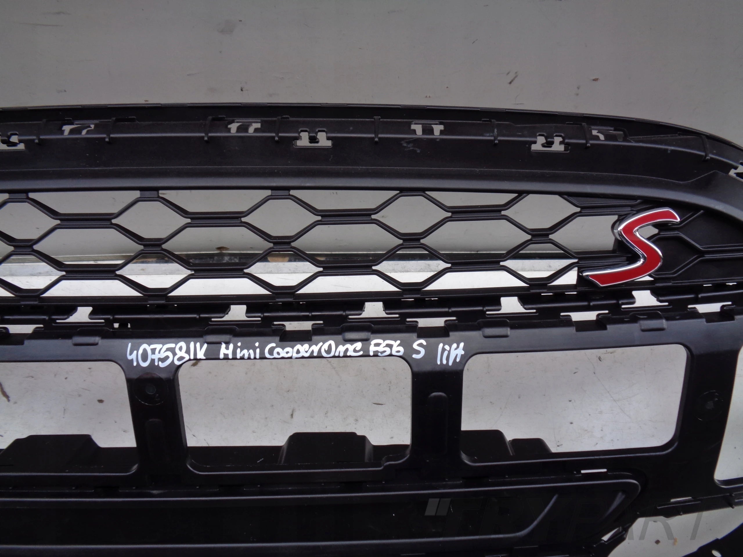 FRONT BUMPER MINI COOPER ONE S JCW LIFT NO. 40758