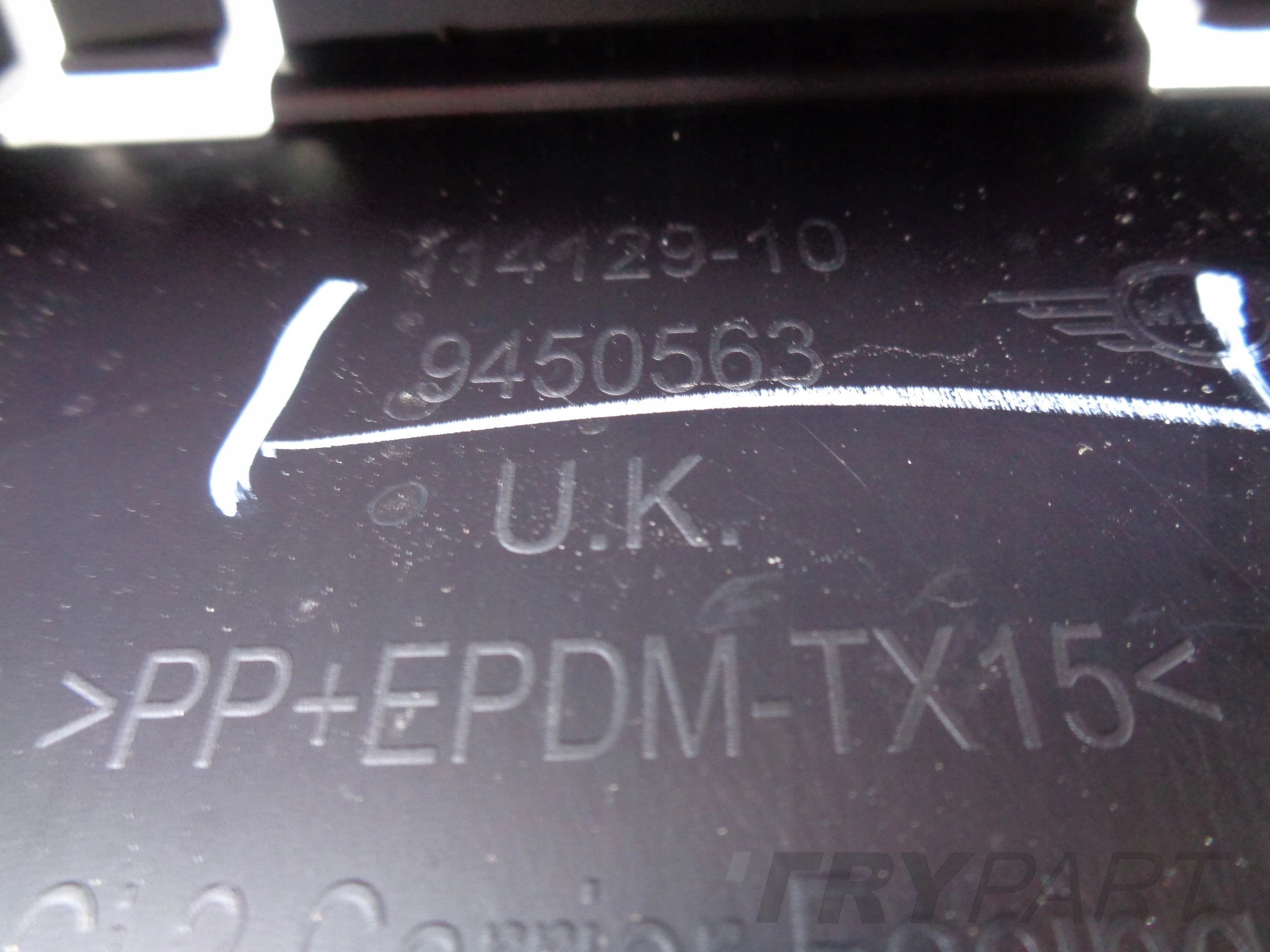FRONT BUMPER MINI COOPER ONE S JCW LIFT NO. 40758