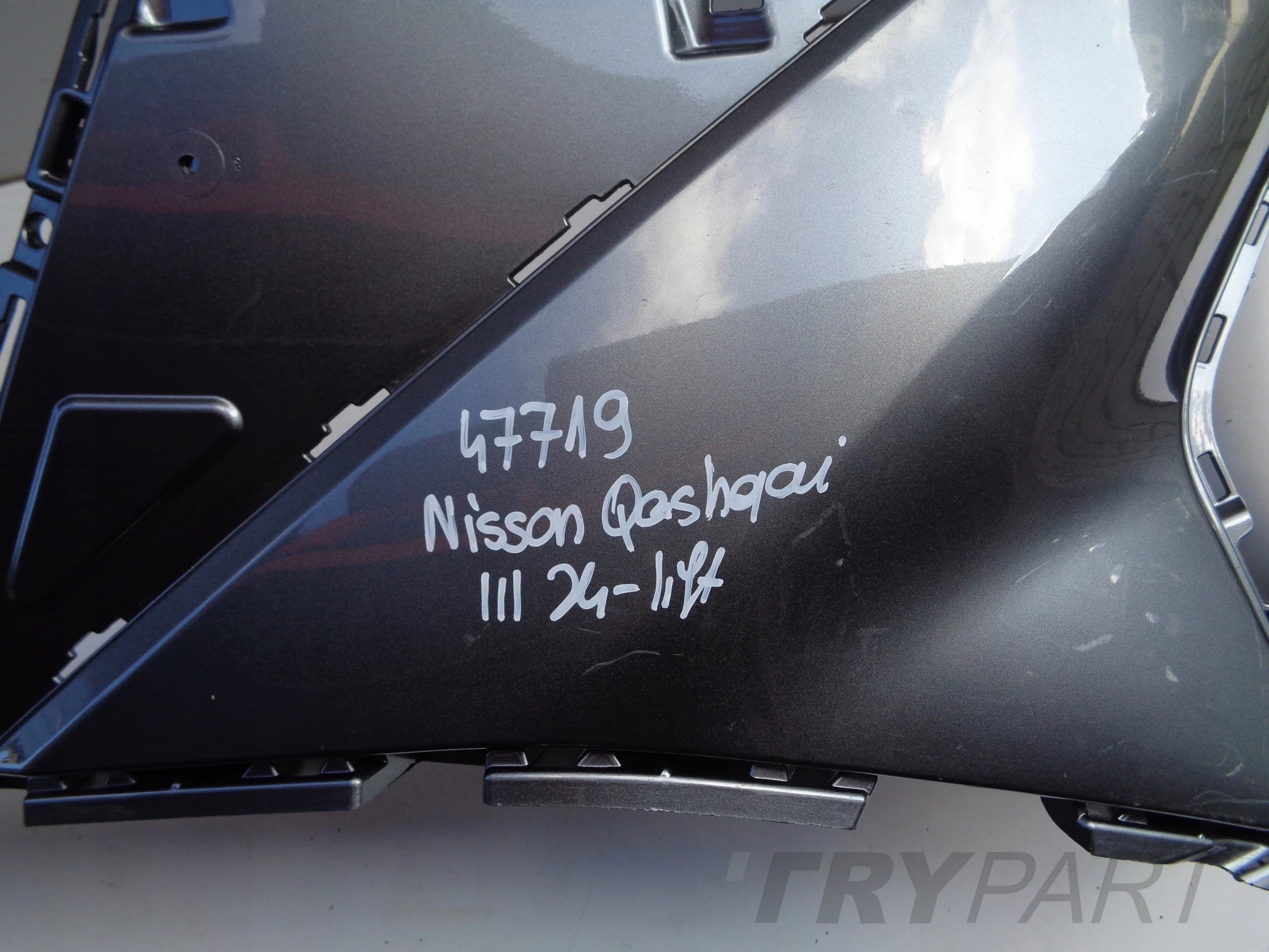 FRONT BUMPER NISSAN QASHQAI III 24- LIFT NO. 47719