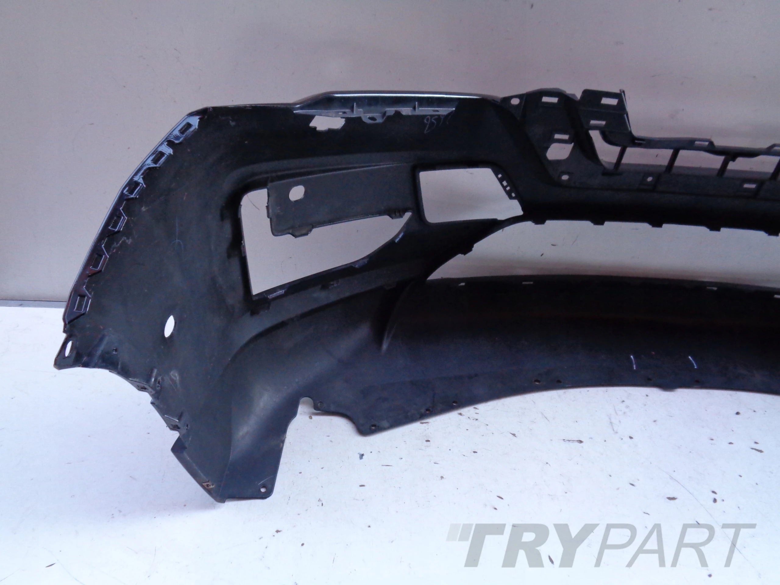 FRONT BUMPER NISSAN X-TRAIL T32 18- LIFT NO. 42706