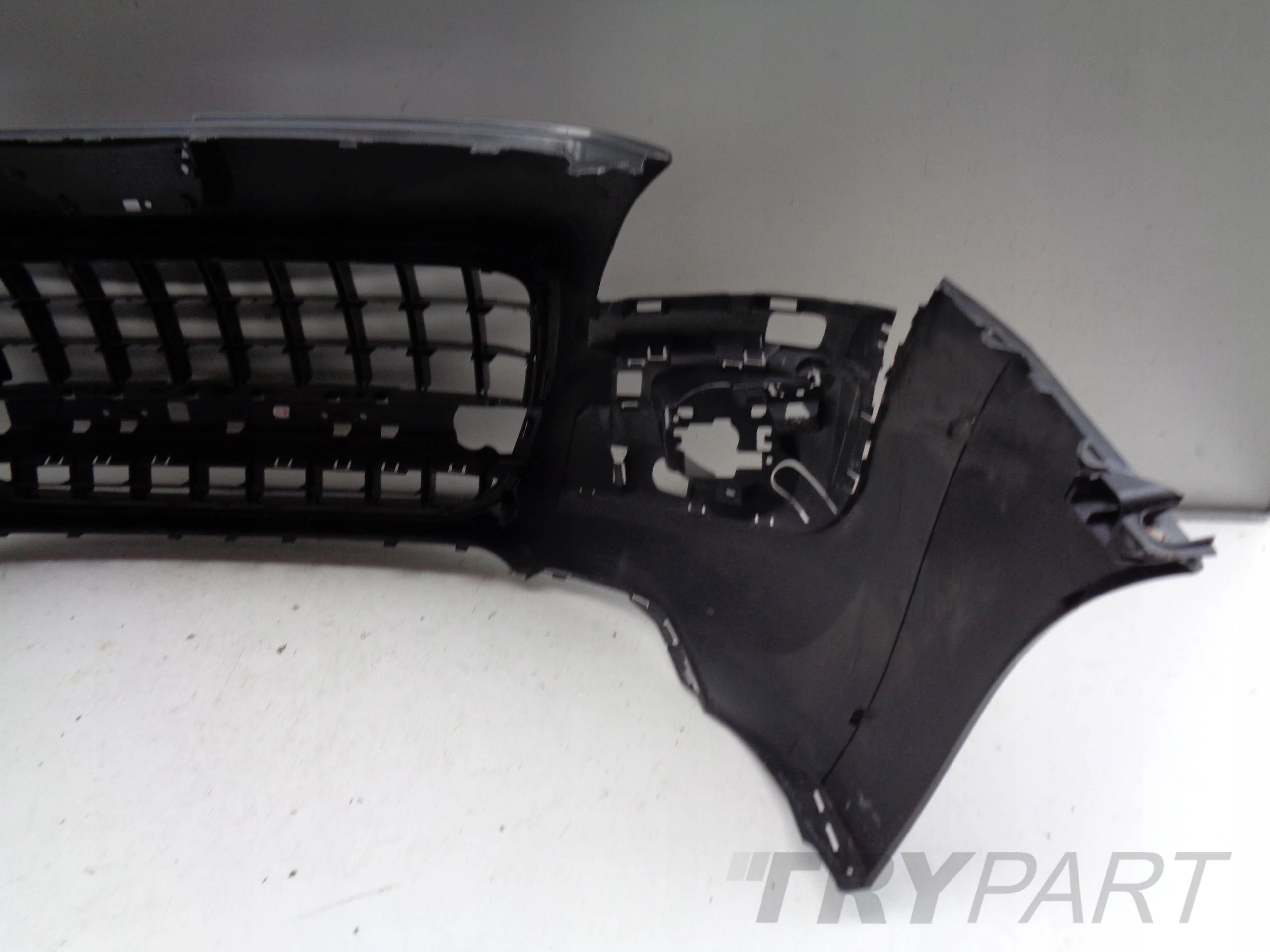 FRONT BUMPER PEUGEOT 3008 09-12 NO. 33772