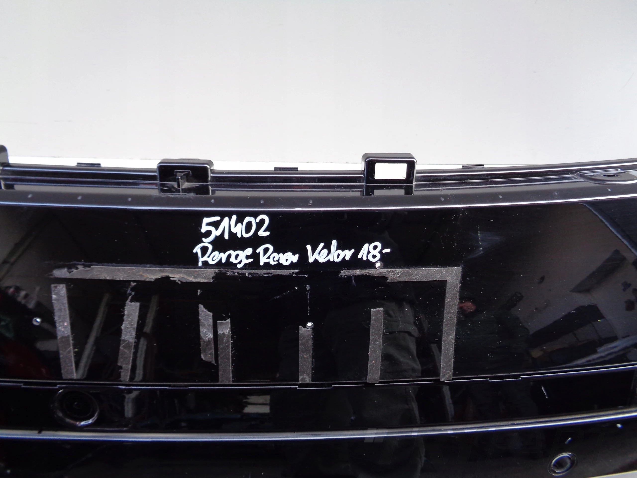 FRONT BUMPER RANGE ROVER VELAR 18- NO. 51402
