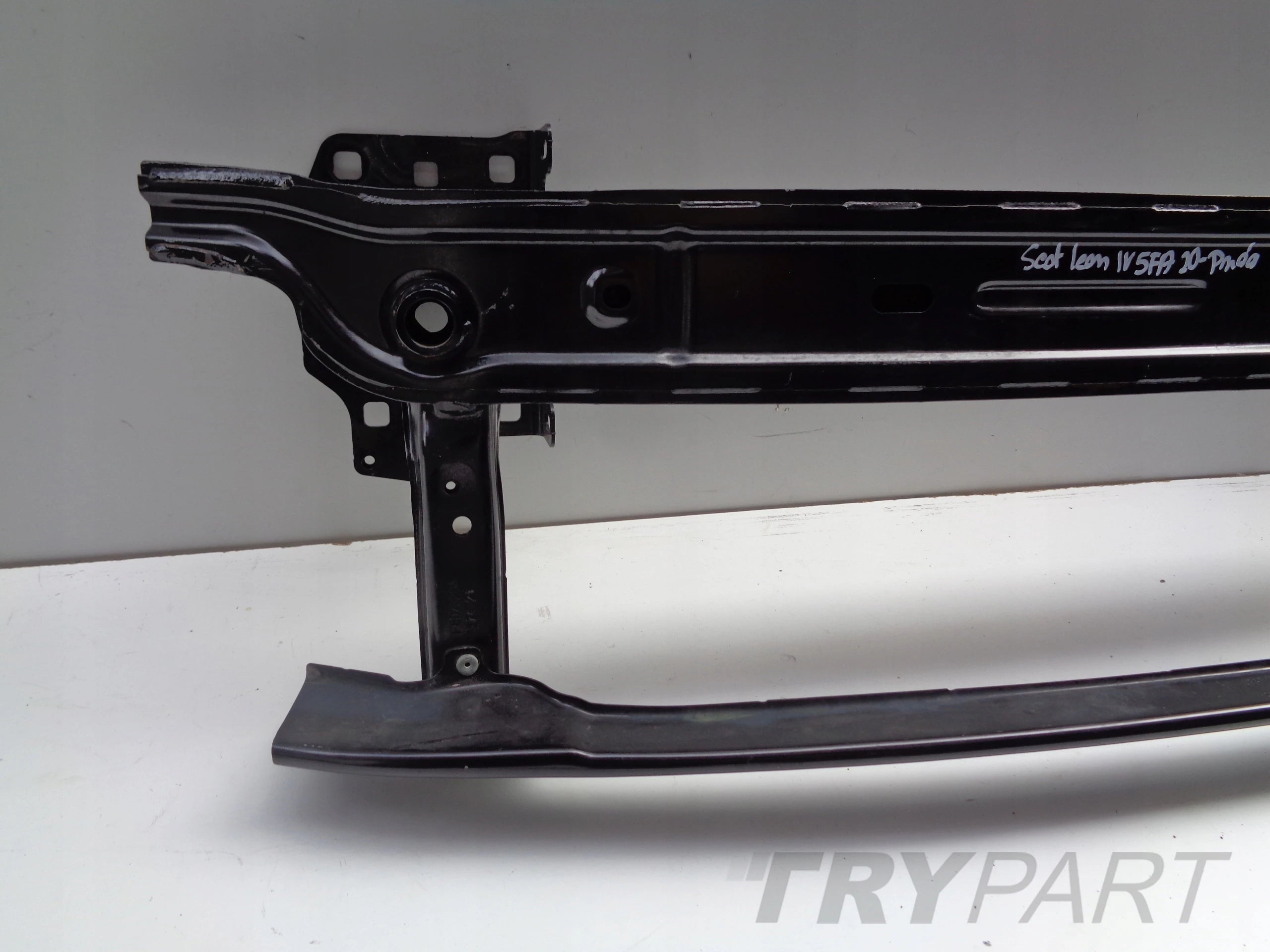 FRONT BUMPER REINFORCEMENT BEAM SEAT LEON IV 4 5FA 20-