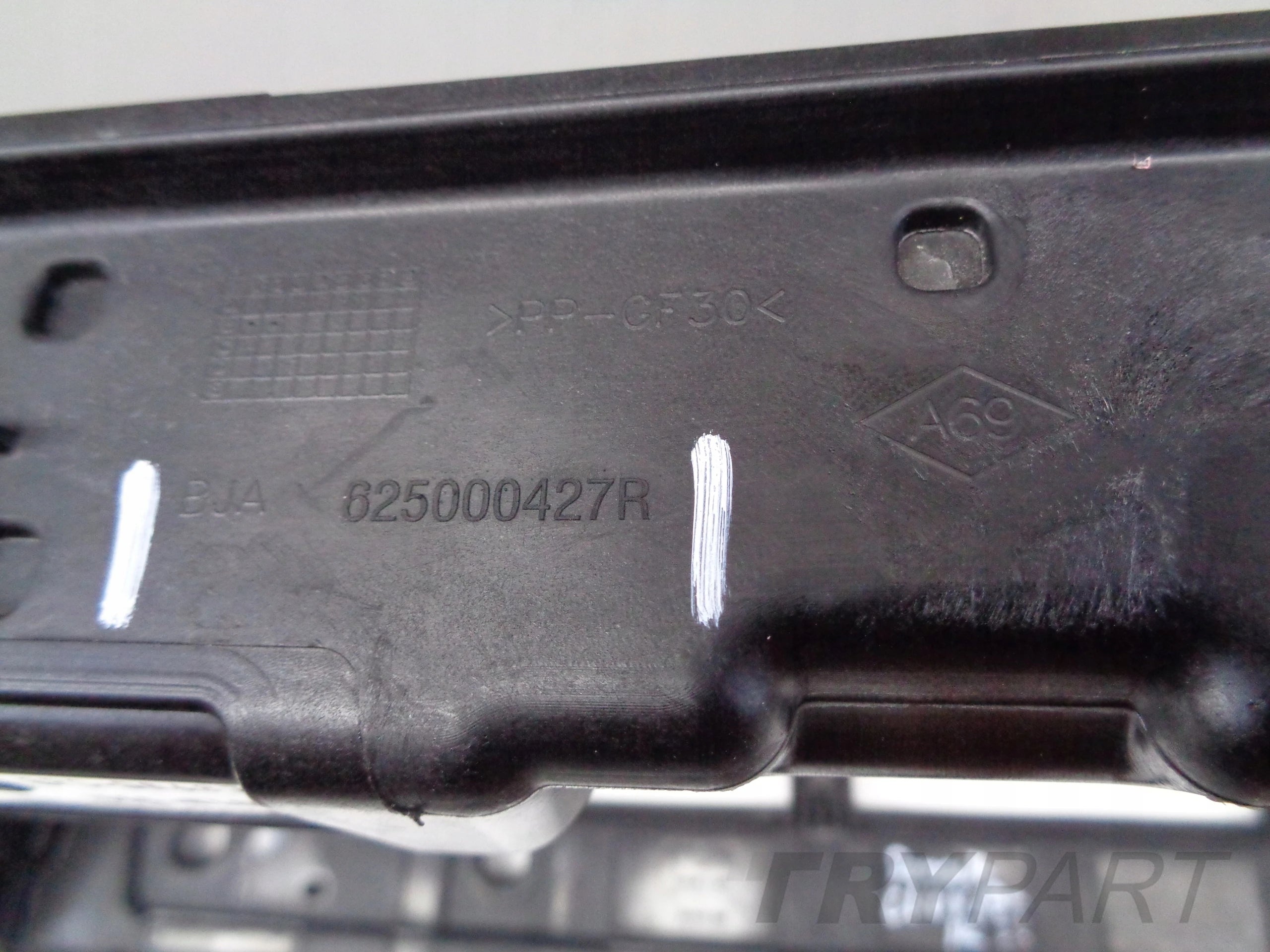 FRONT BUMPER REINFORCEMENT RENAULT CLIO V 19-