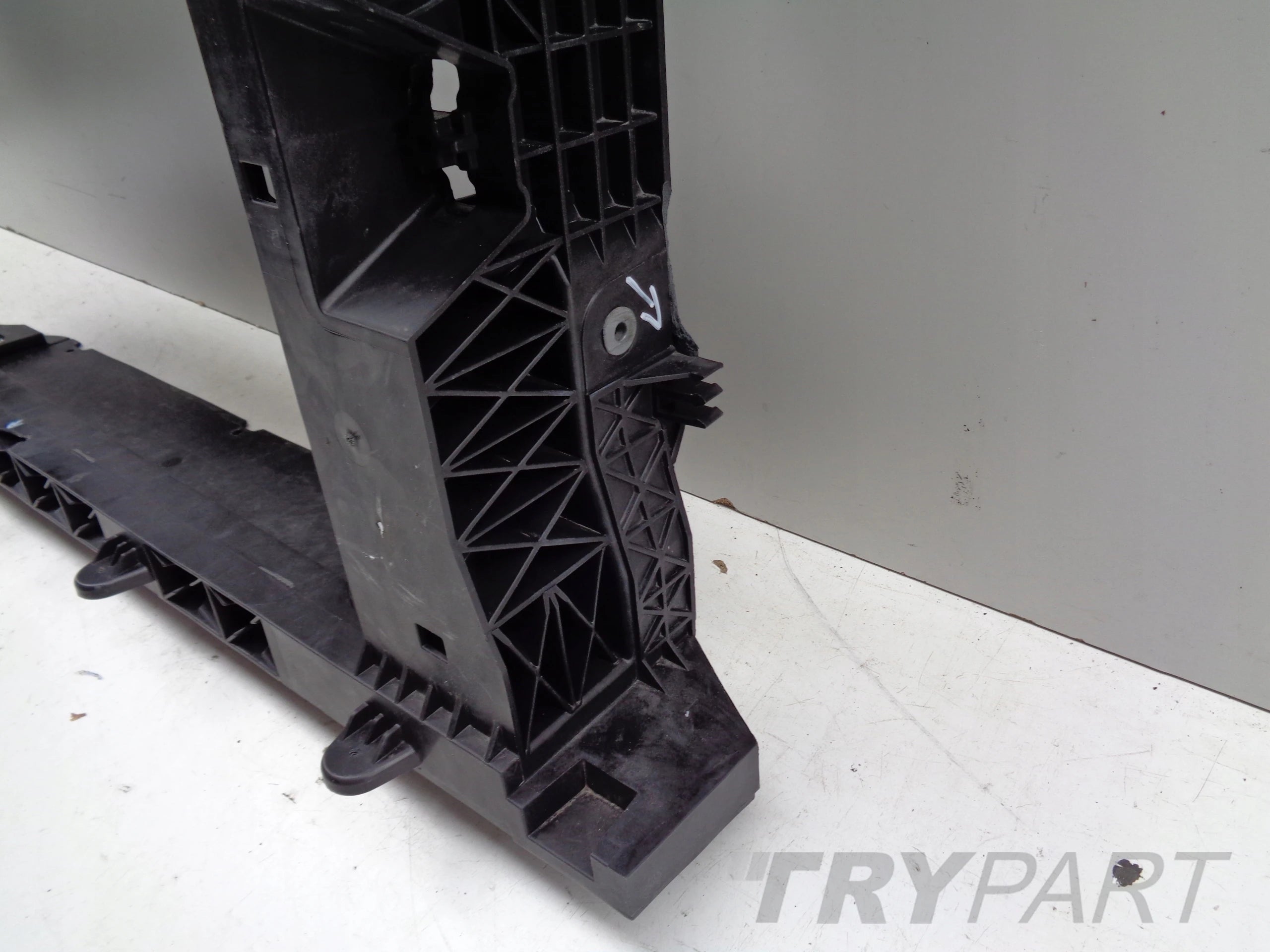 FRONT BUMPER REINFORCEMENT SEAT IBIZA V 6F 6F0 17-