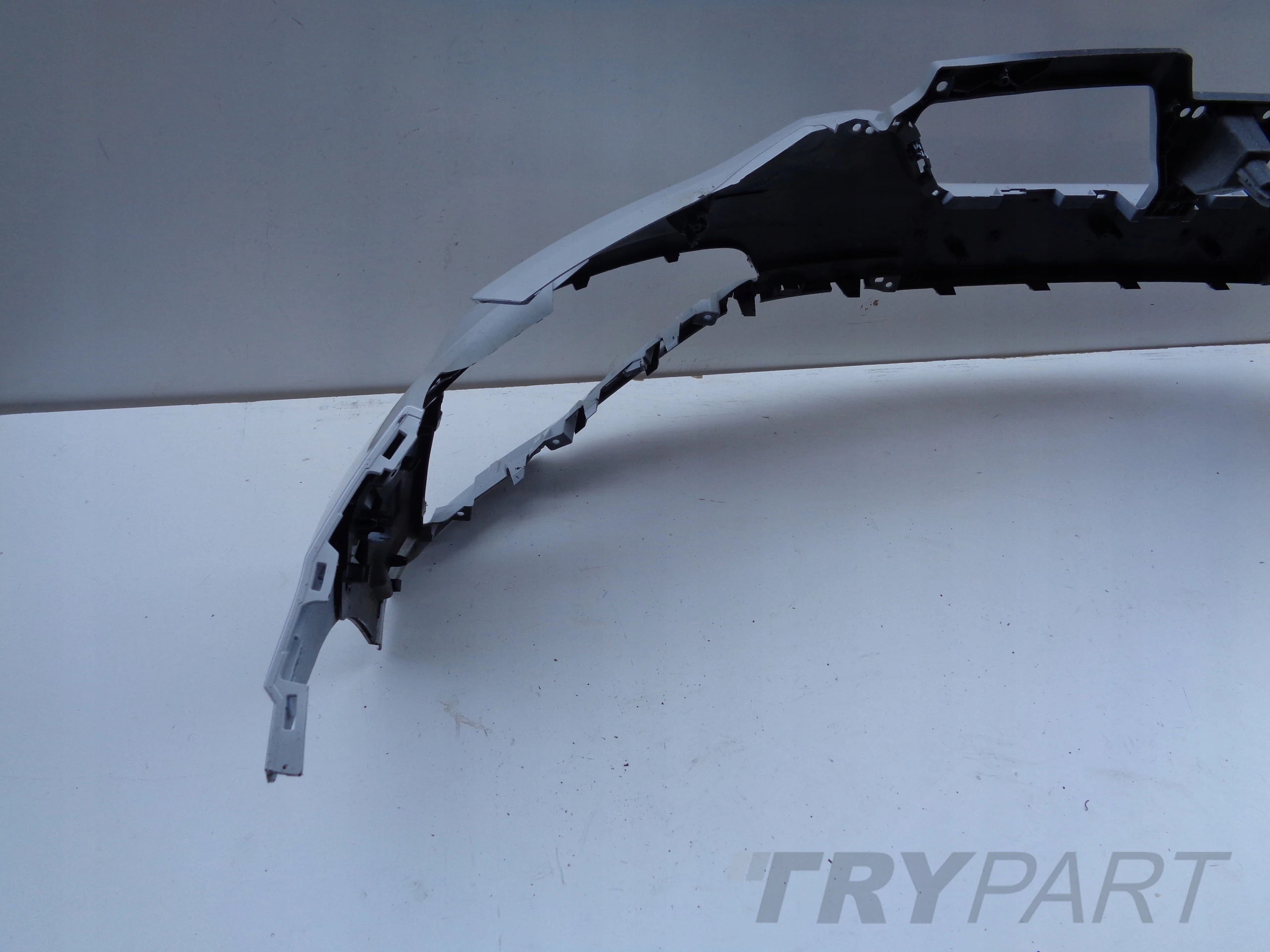 FRONT BUMPER RENAULT ARKANA RS-LINE NO 47295