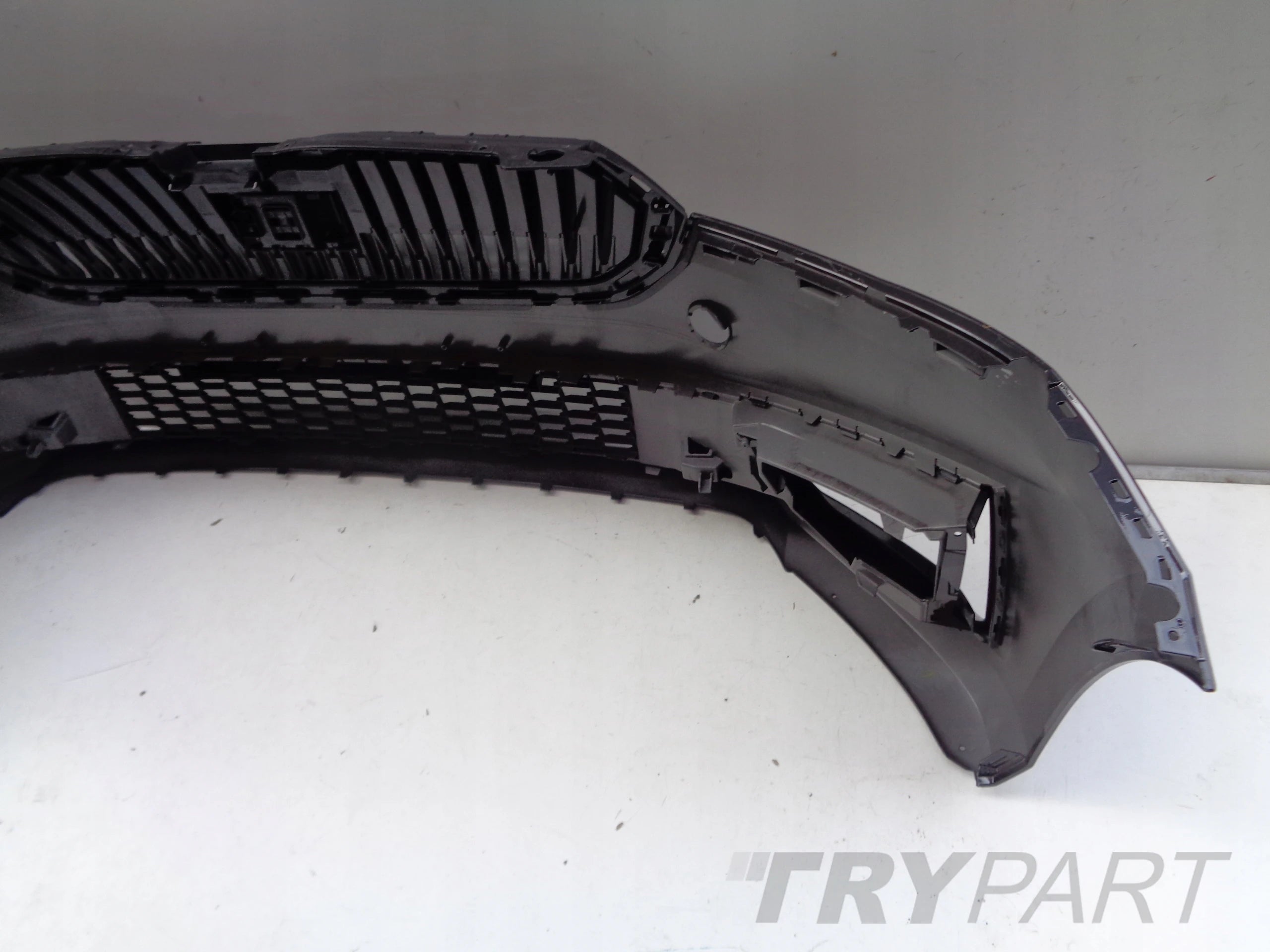 FRONT BUMPER SKODA FABIA IV 4 6VA 21- NO. 28863