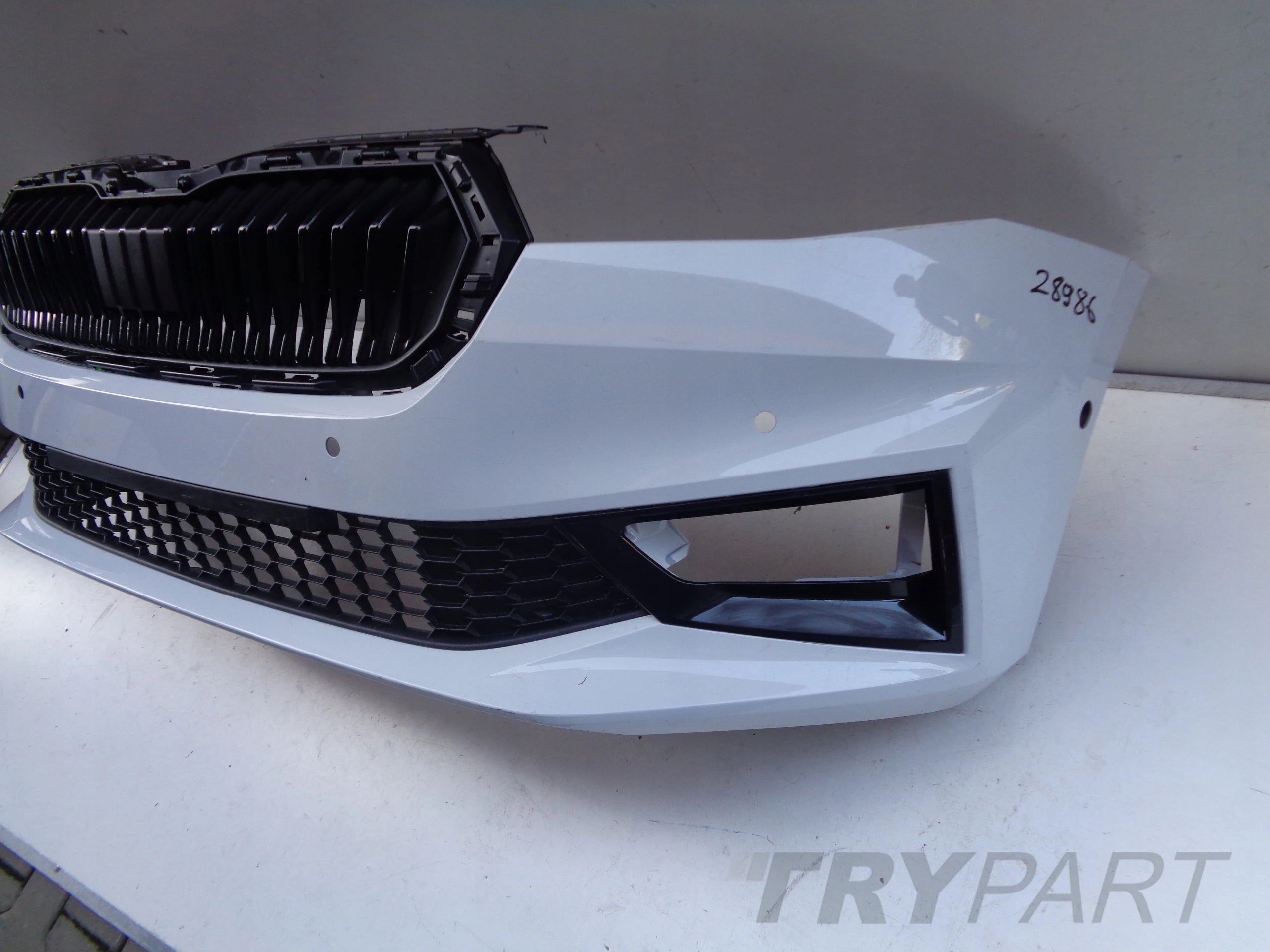 FRONT BUMPER SKODA FABIA IV 4 6VA 21- NO. 28986