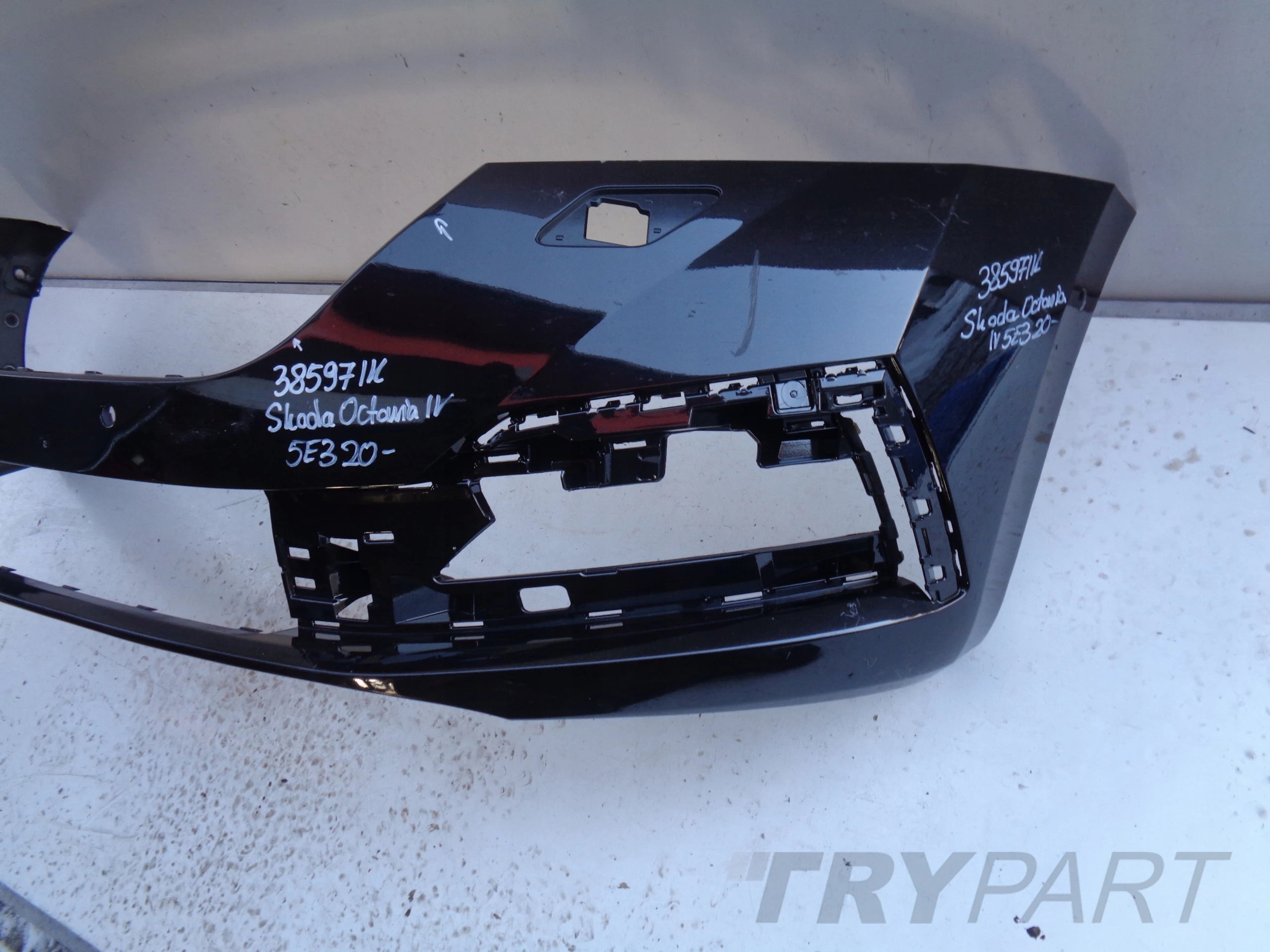 FRONT BUMPER SKODA OCTAVIA IV 4 5E3 20- NO. 38597