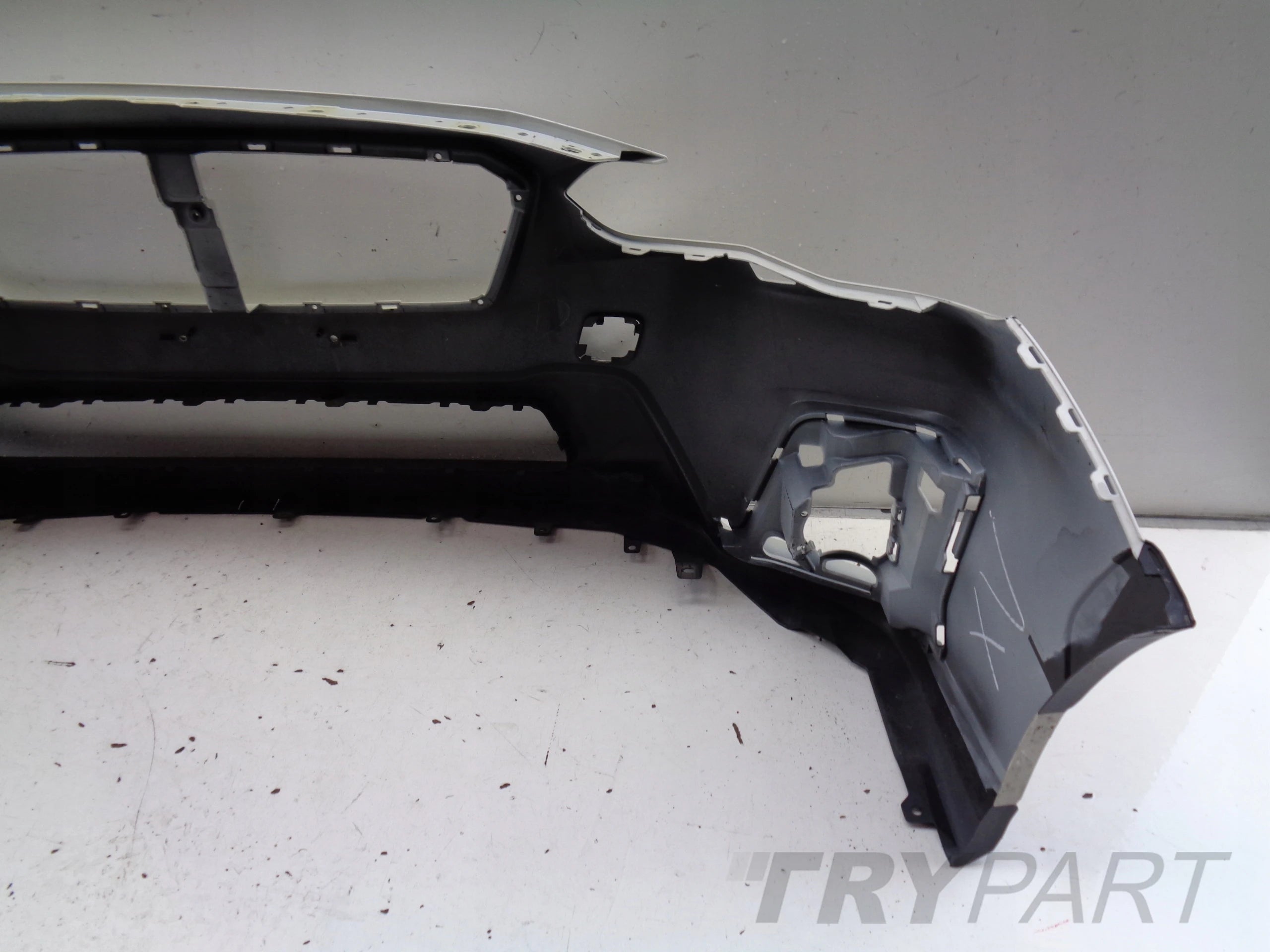FRONT BUMPER SUBARU XV 17- FACELIFT NO. 43527