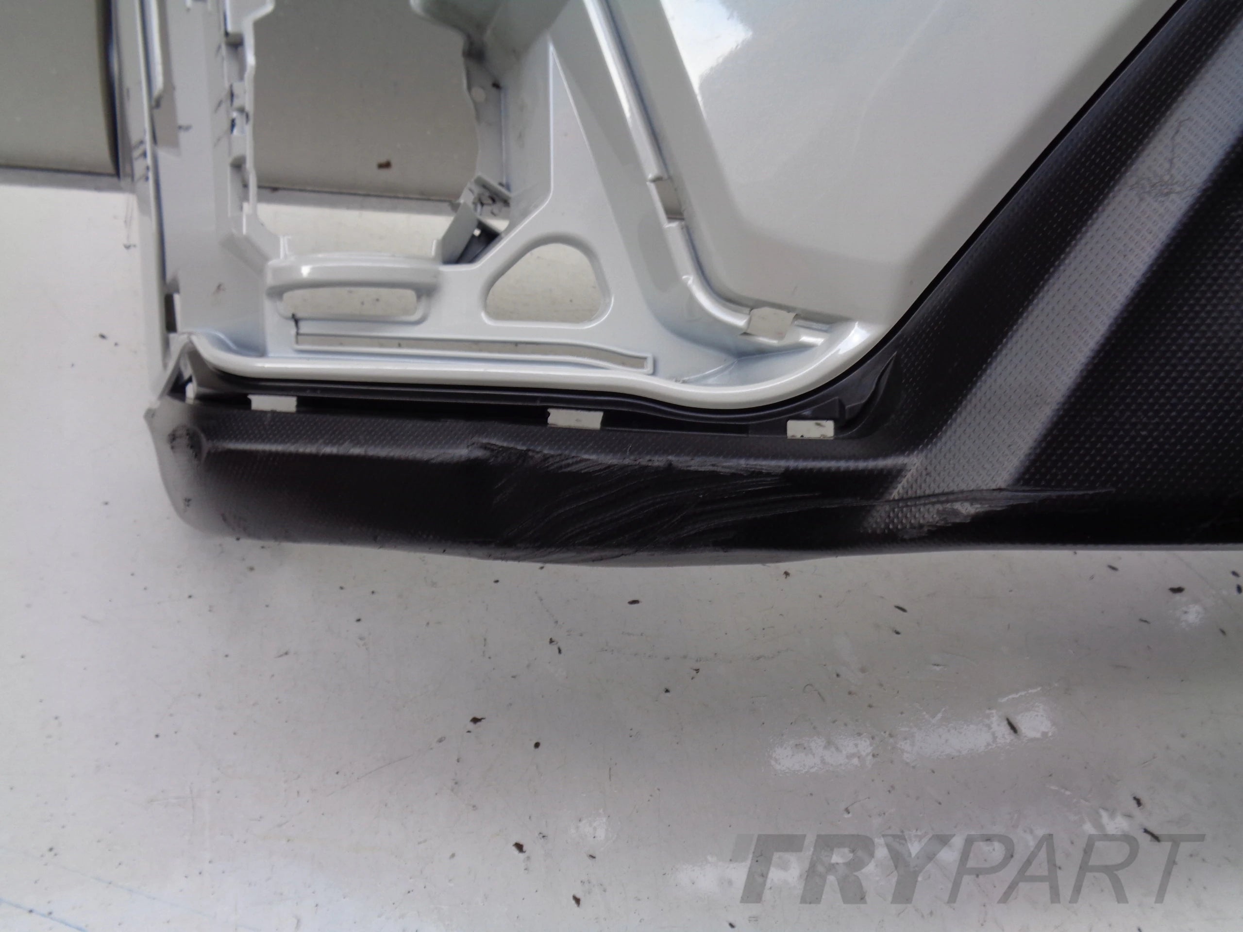 FRONT BUMPER SUBARU XV 17- FACELIFT NO. 43527