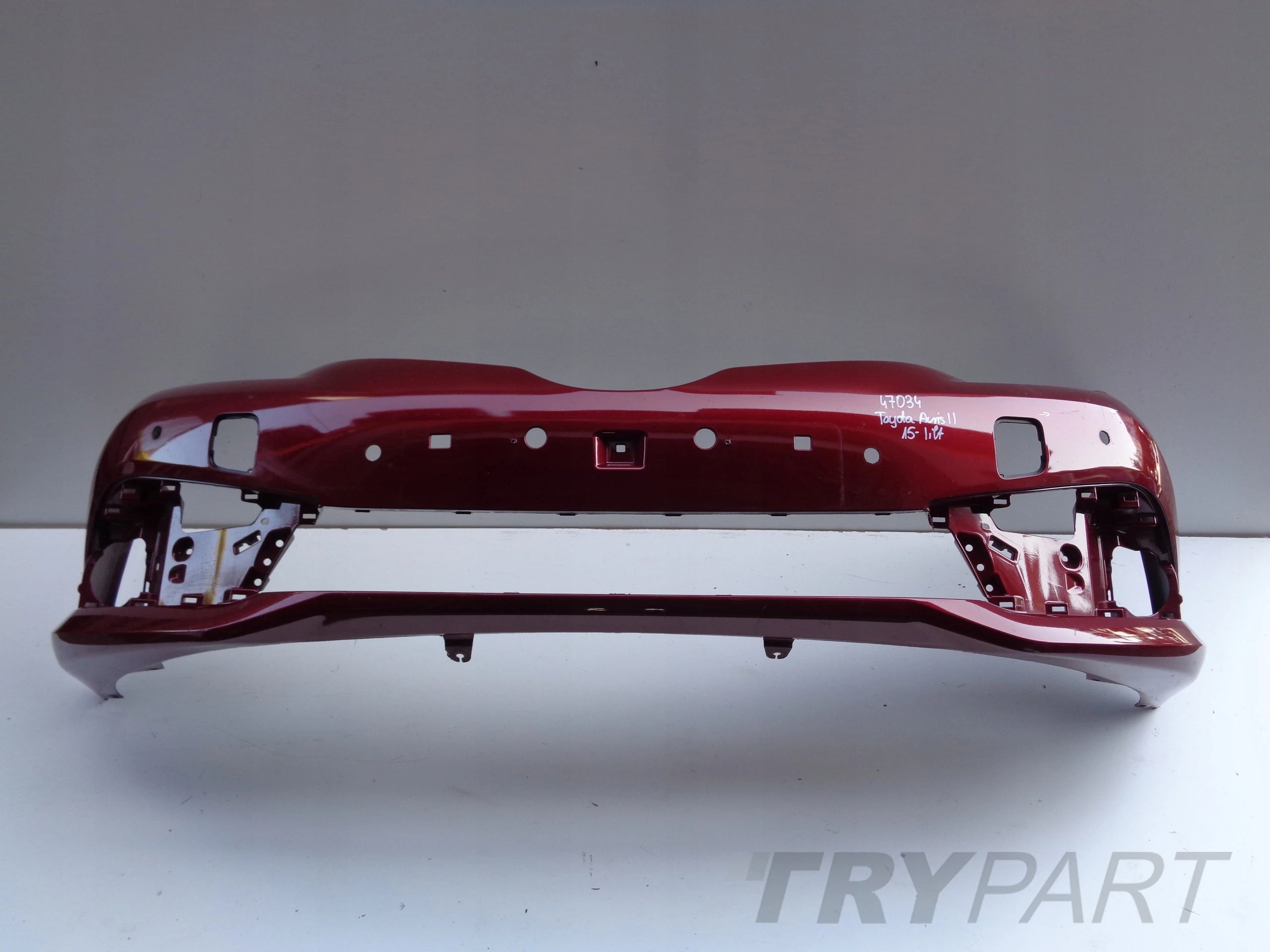 FRONT BUMPER TOYOTA AURIS II 15- FACELIFT NO. 47034