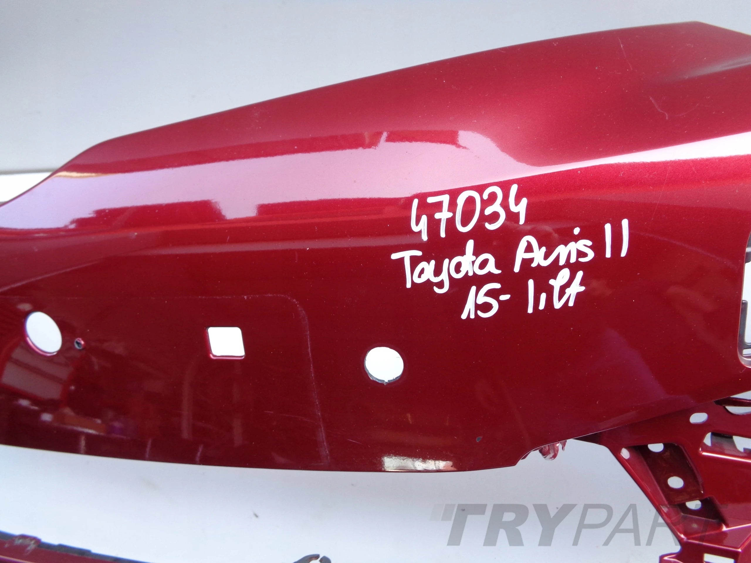 FRONT BUMPER TOYOTA AURIS II 15- FACELIFT NO. 47034
