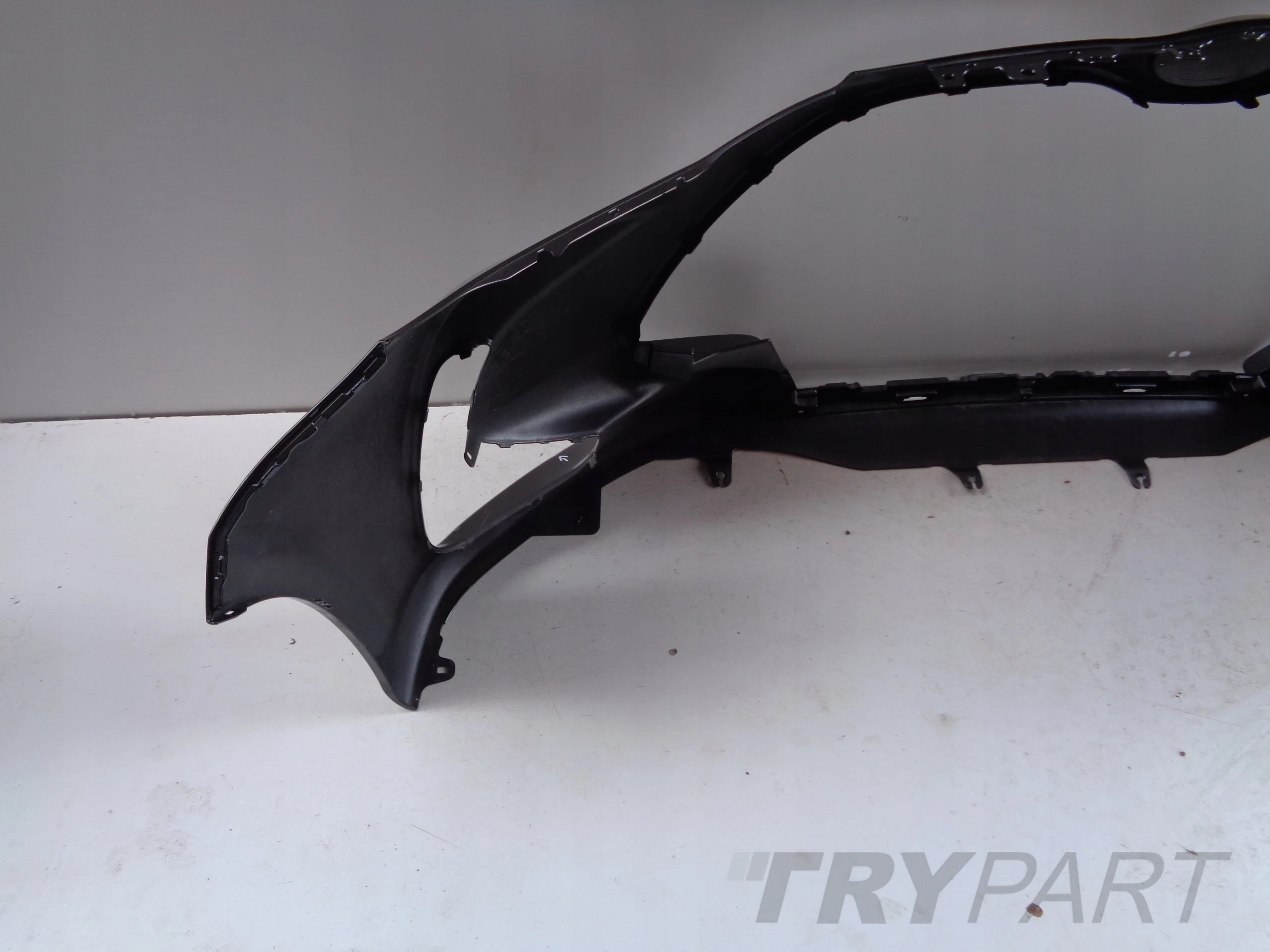 FRONT BUMPER TOYOTA YARIS IV 20- NO. 50607