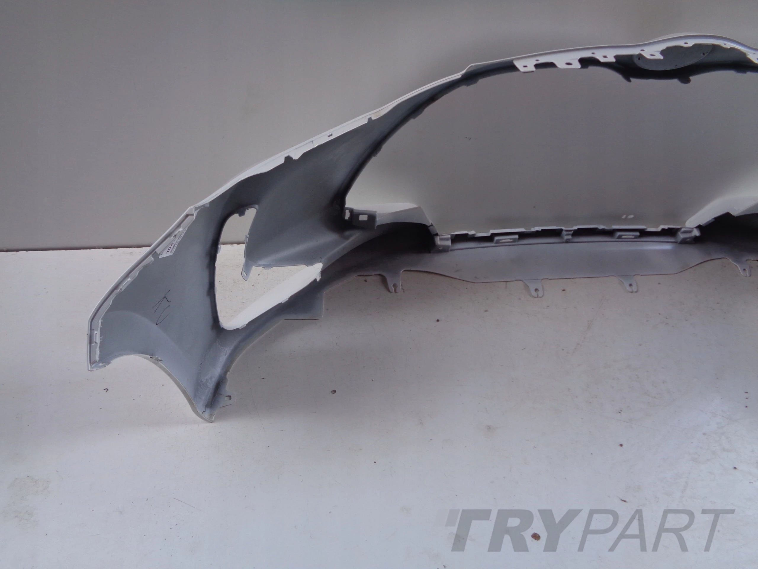 FRONT BUMPER TOYOTA YARIS IV 20- NO. 50609