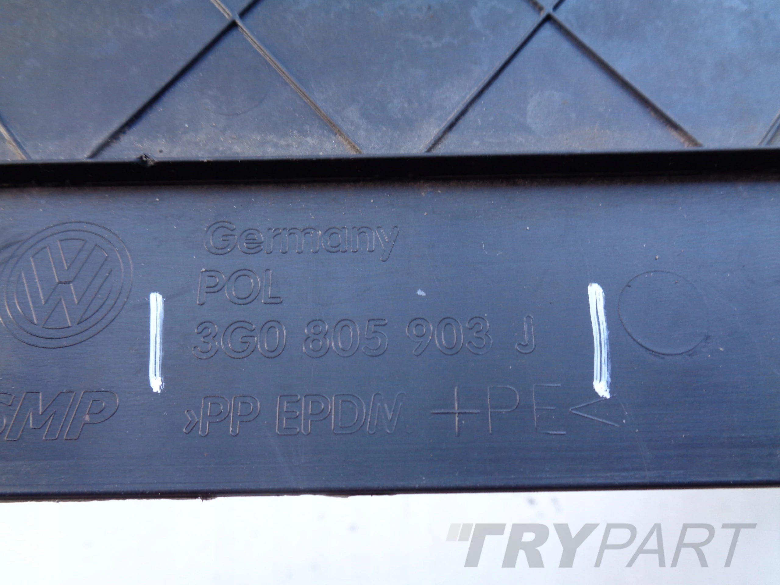 FRONT BUMPER TRIM FOR VW PASSAT B8 3G 3G0 18- FACELIFT