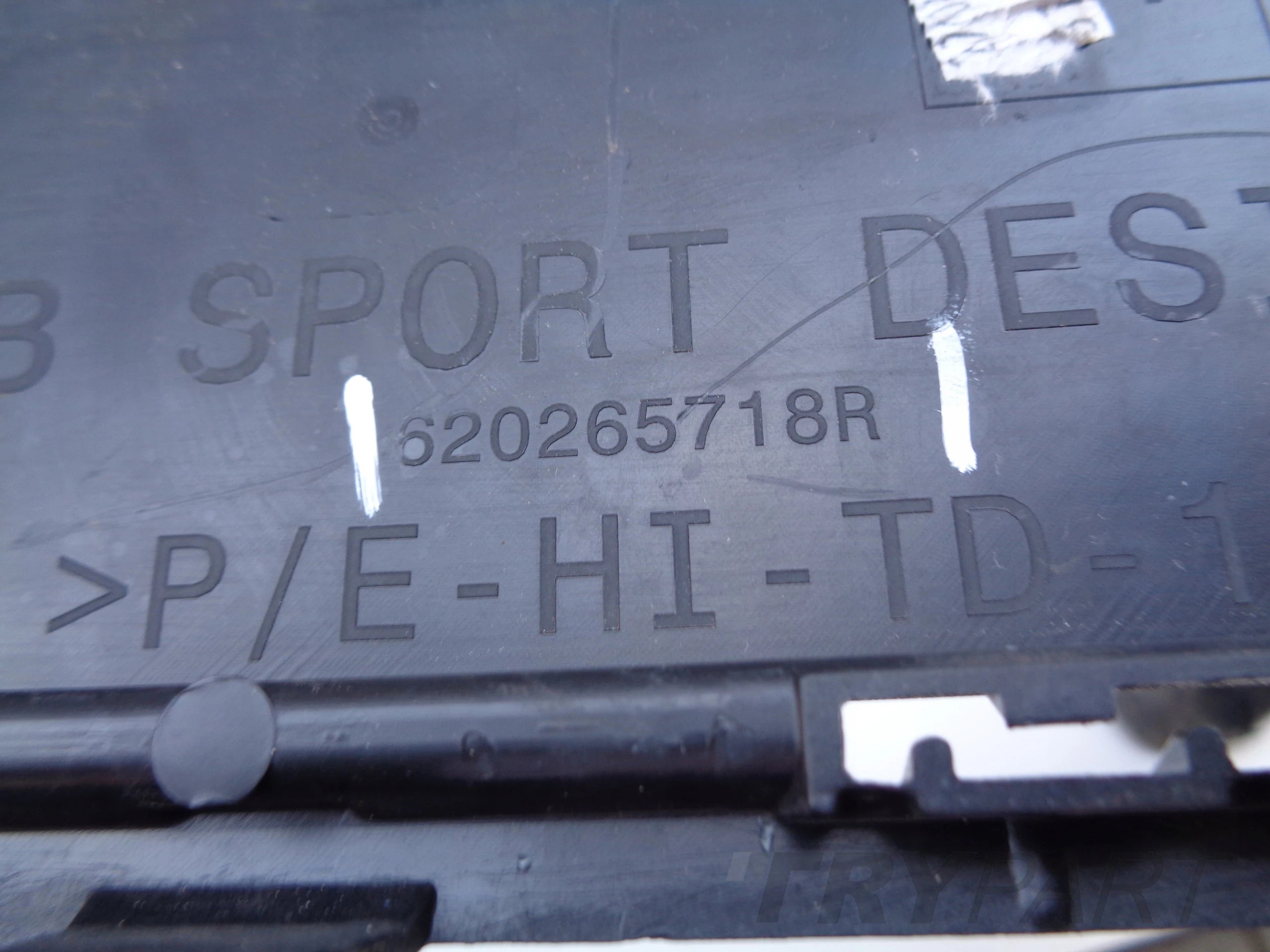 FRONT BUMPER TRIM RENAULT MEGANE V E-TECH 23-