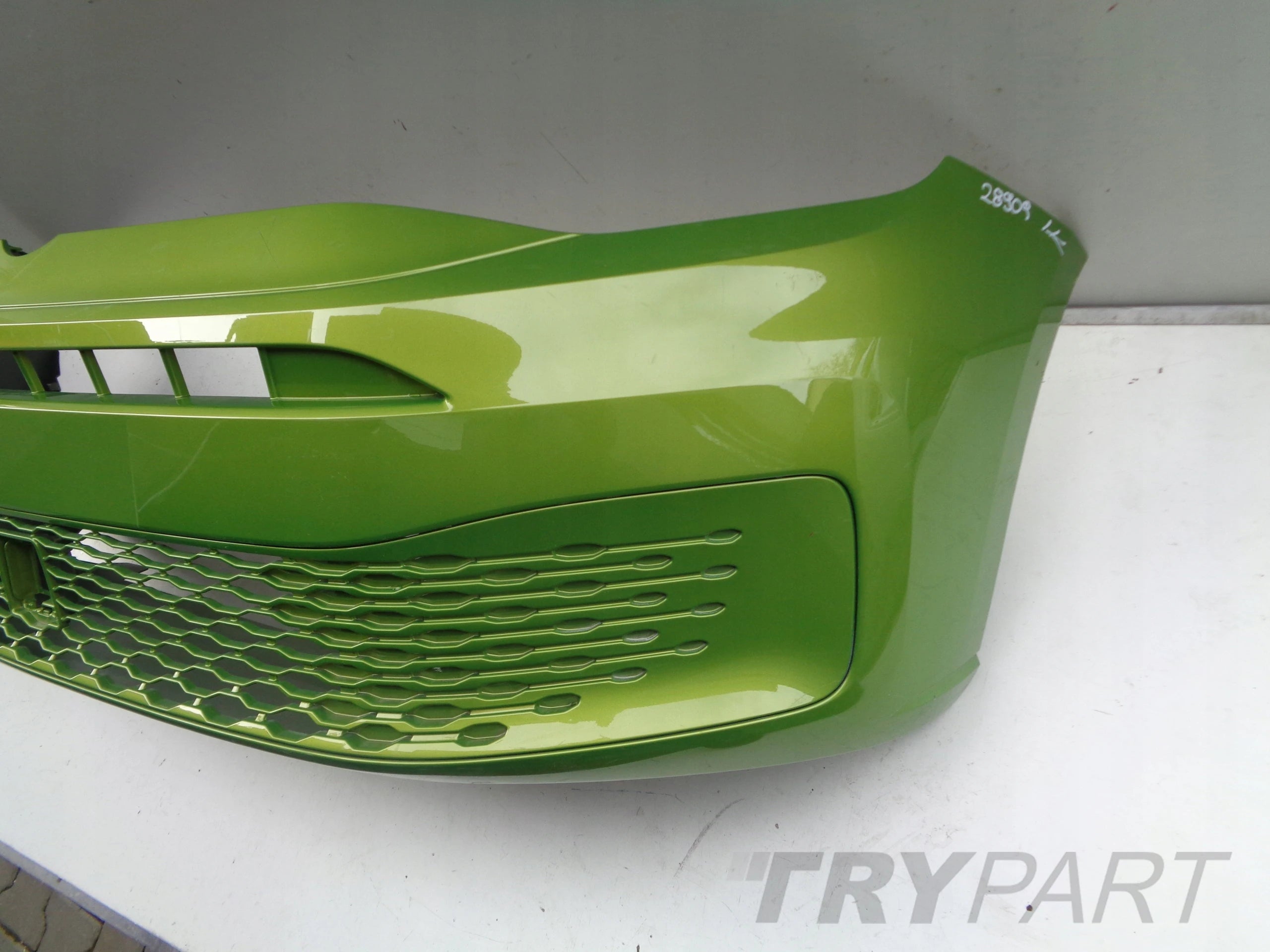 FRONT BUMPER VW CADDY 2K 2K7 20- NO. 28909