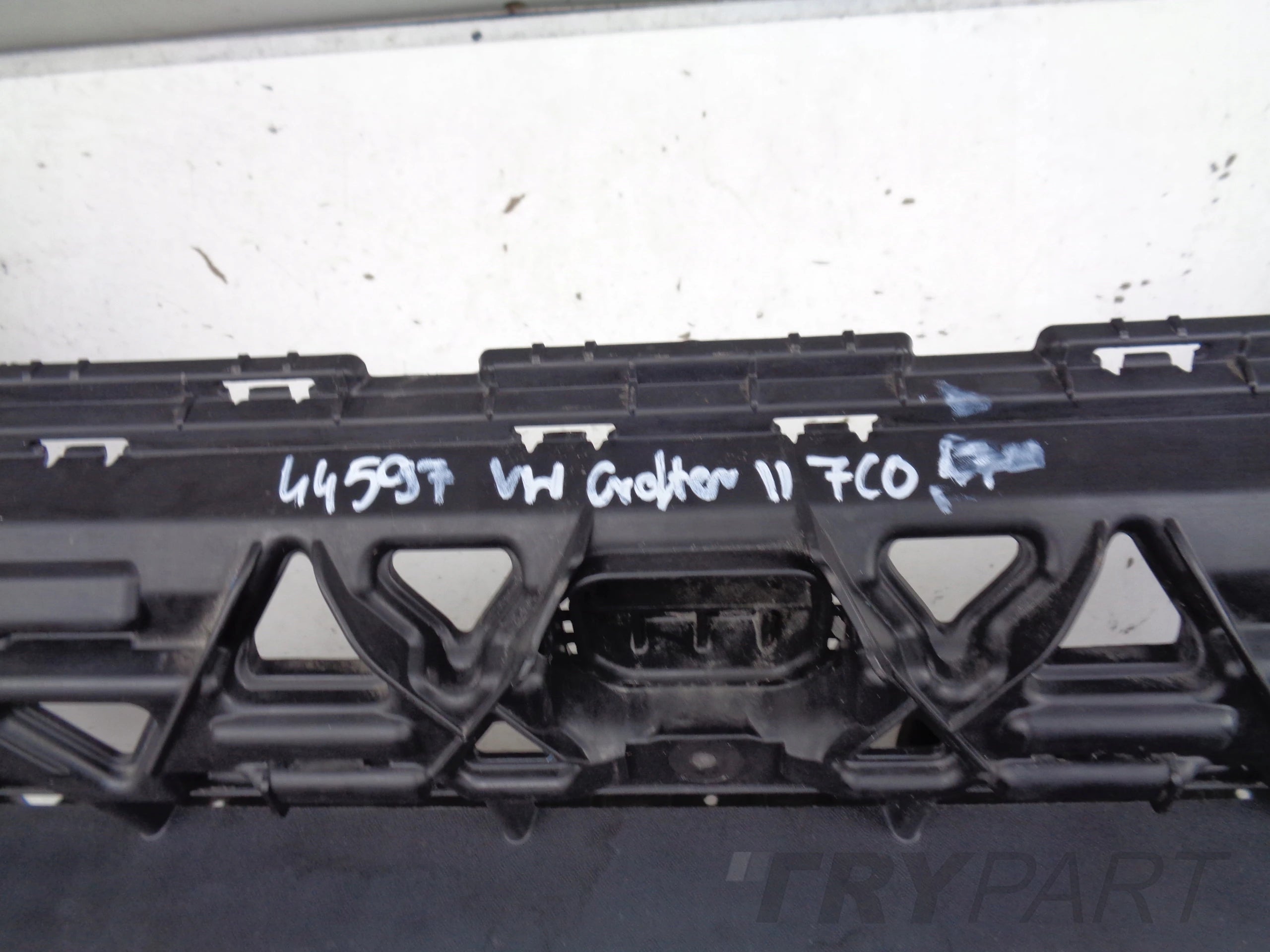 FRONT BUMPER VW CRAFTER II 7C 7C0 17- MAN TGE NO. 44597
