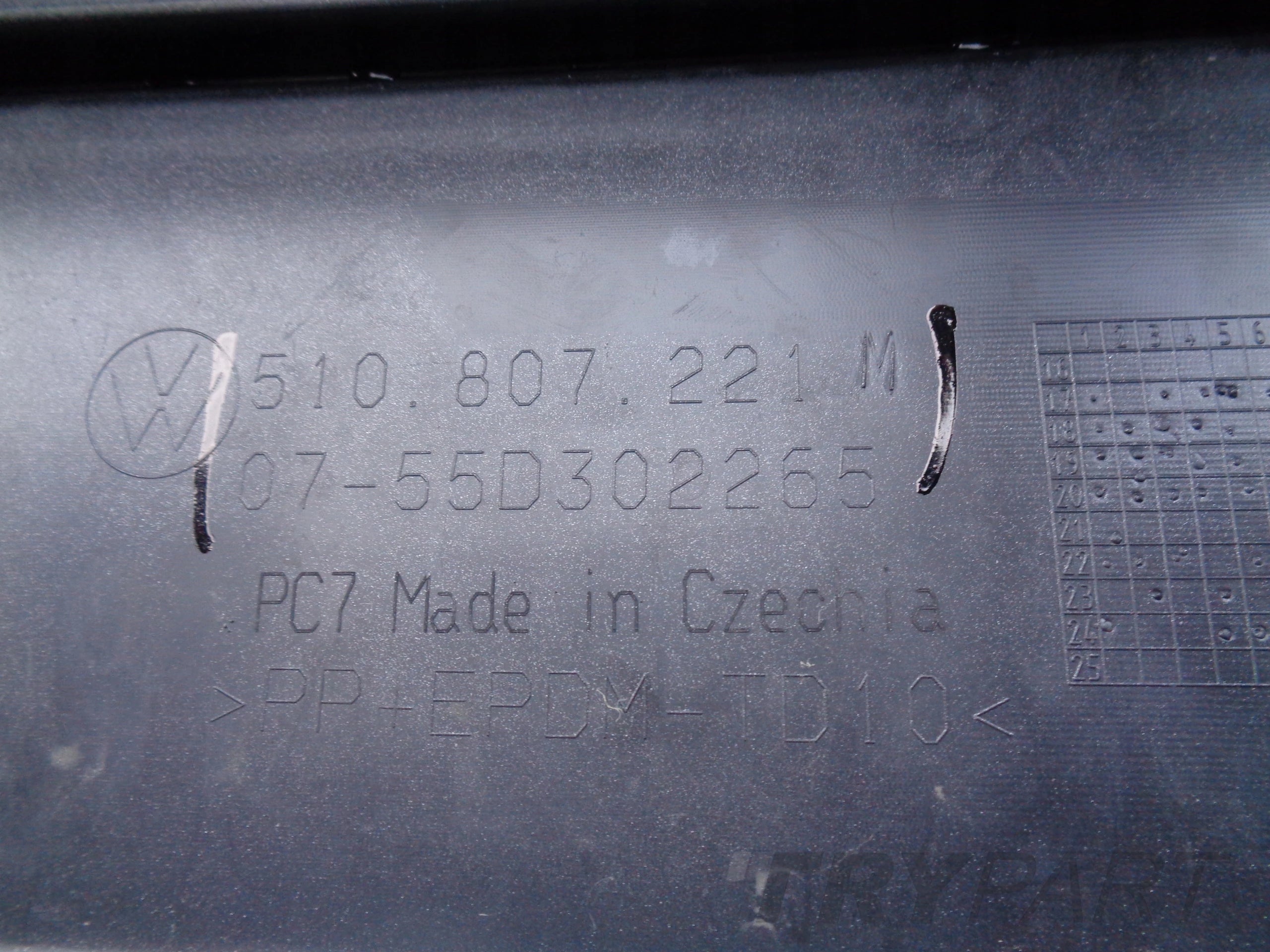 FRONT BUMPER VW GOLF SPORTSVAN 510 17- FACELIFT NO. 44136