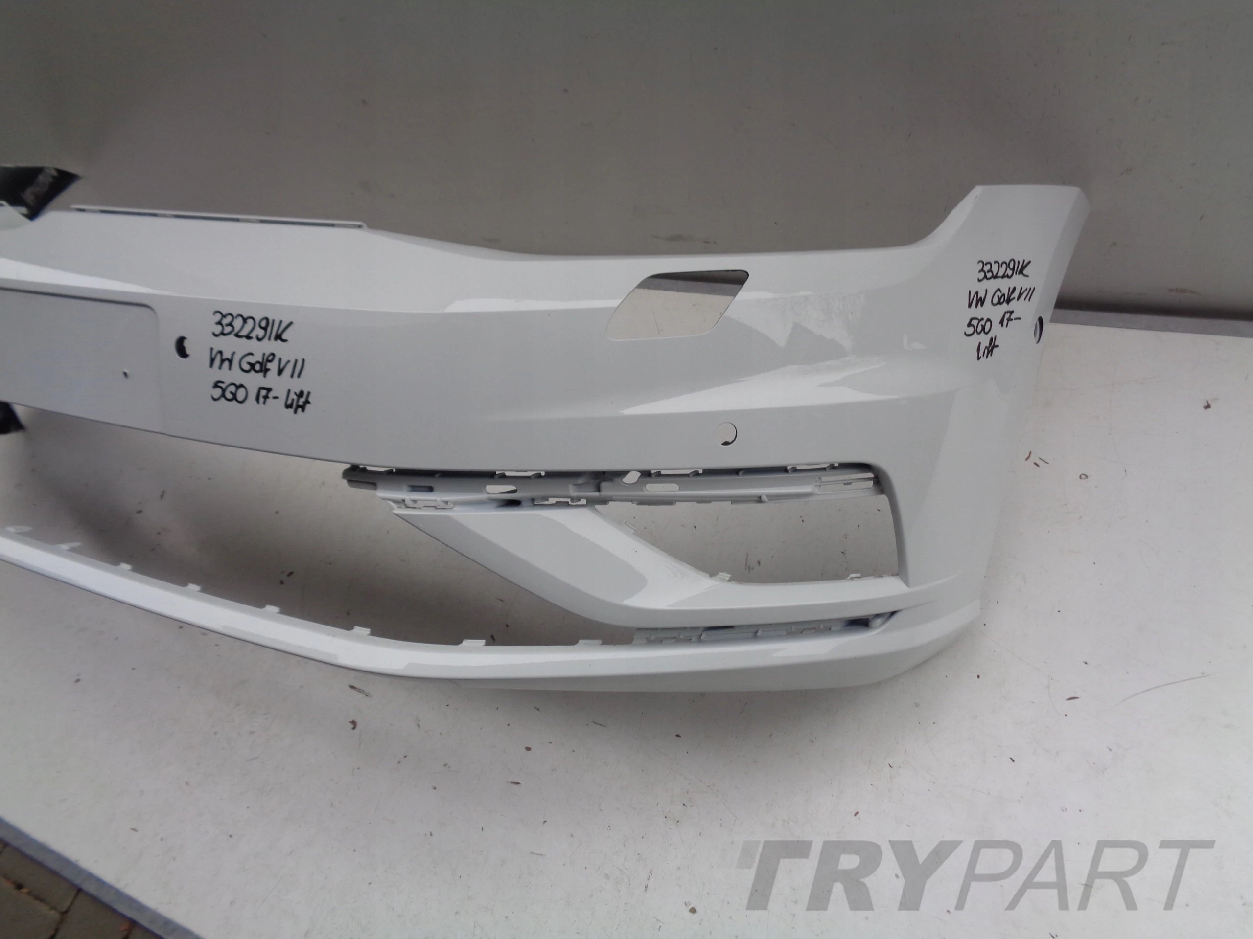 FRONT BUMPER VW GOLF VII 7 5G 17- FACELIFT NO. 33229