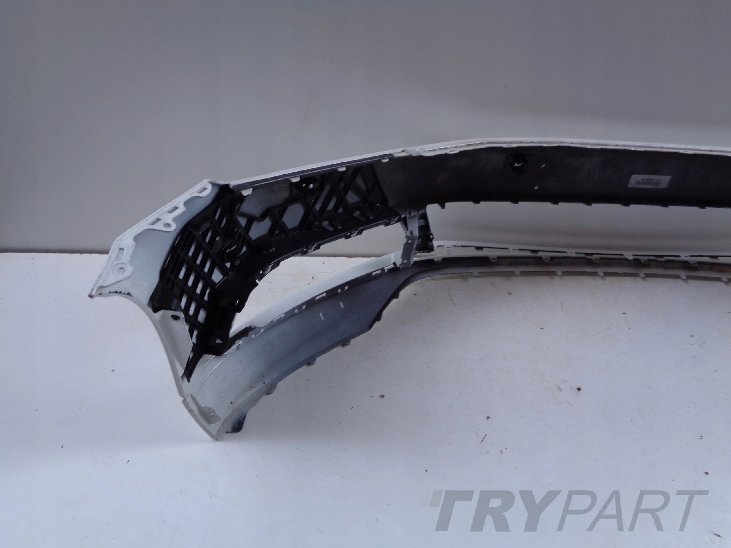 FRONT BUMPER VW PASSAT B8 3G 3G0 14-18 NO. 32380