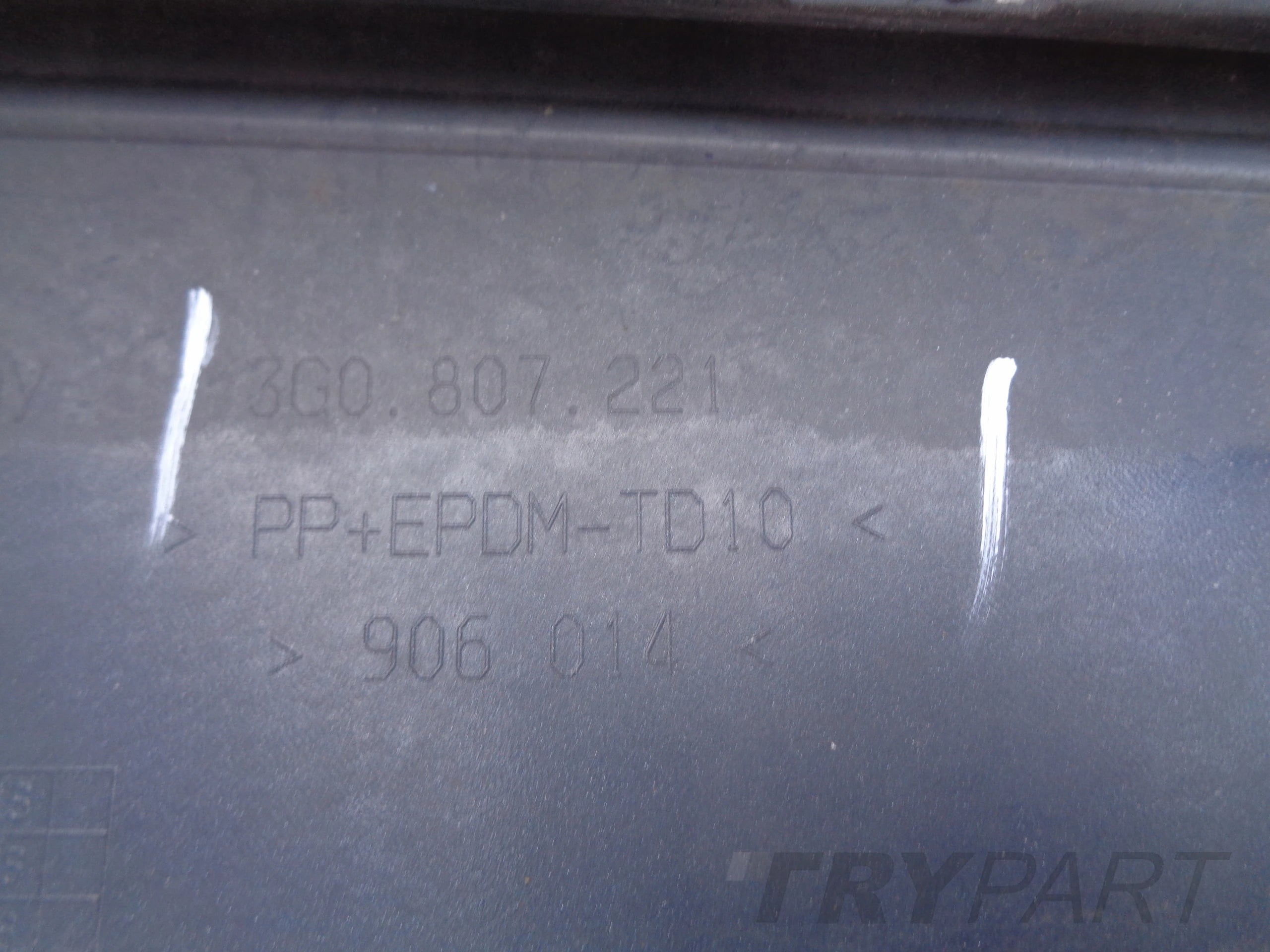 FRONT BUMPER VW PASSAT B8 3G 3G0 14-18 NO. 48125