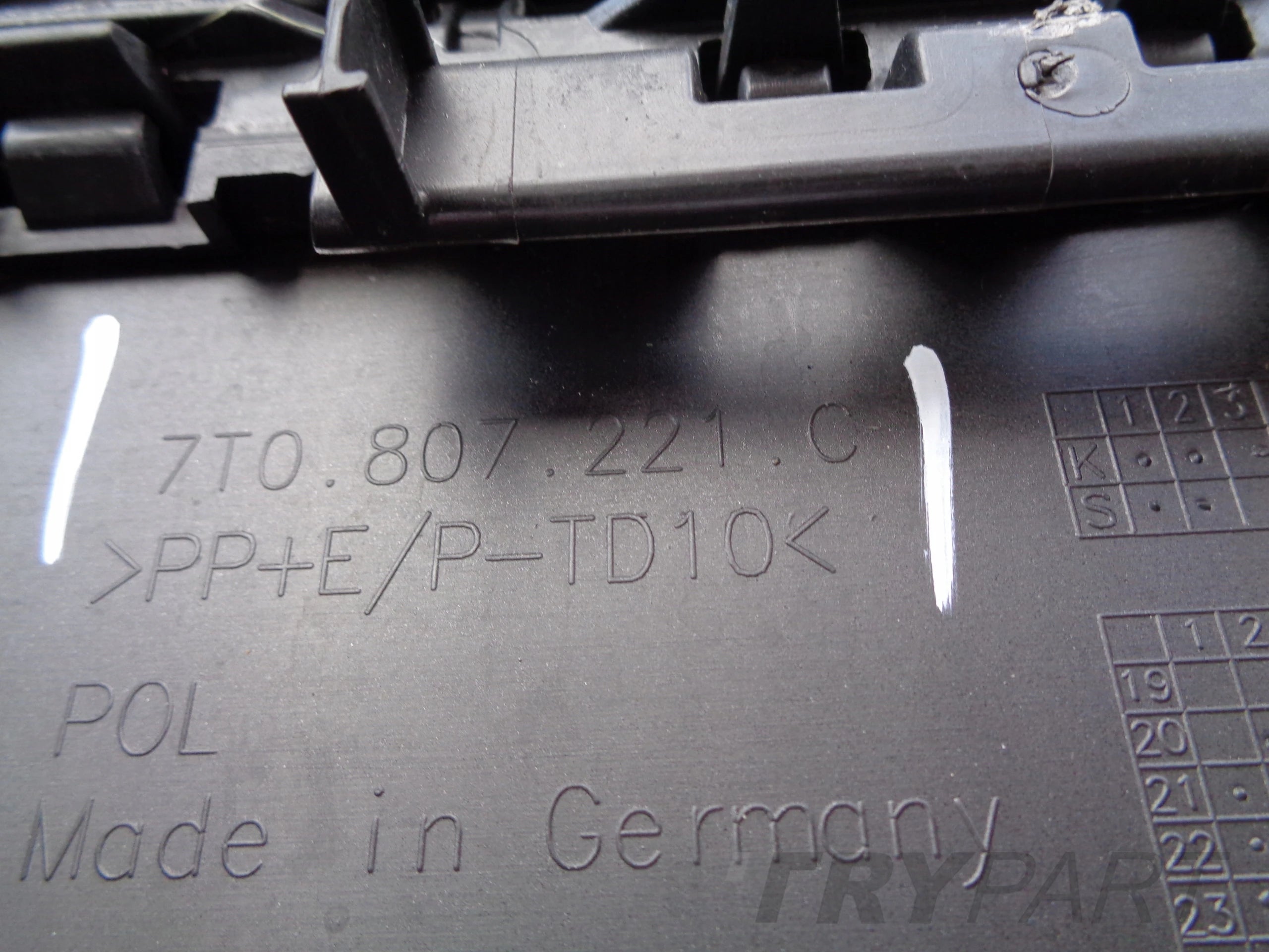 FRONT BUMPER VW T7 MULTIVAN 7T 7T0 21- NO. 48112