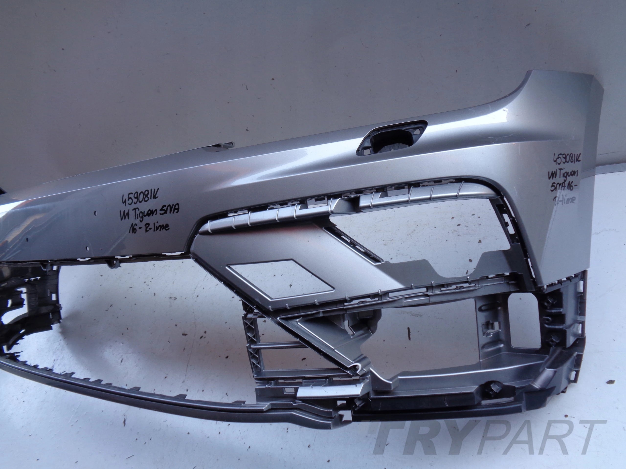 FRONT BUMPER VW TIGUAN 5NA 16- R-LINE NO. 45908