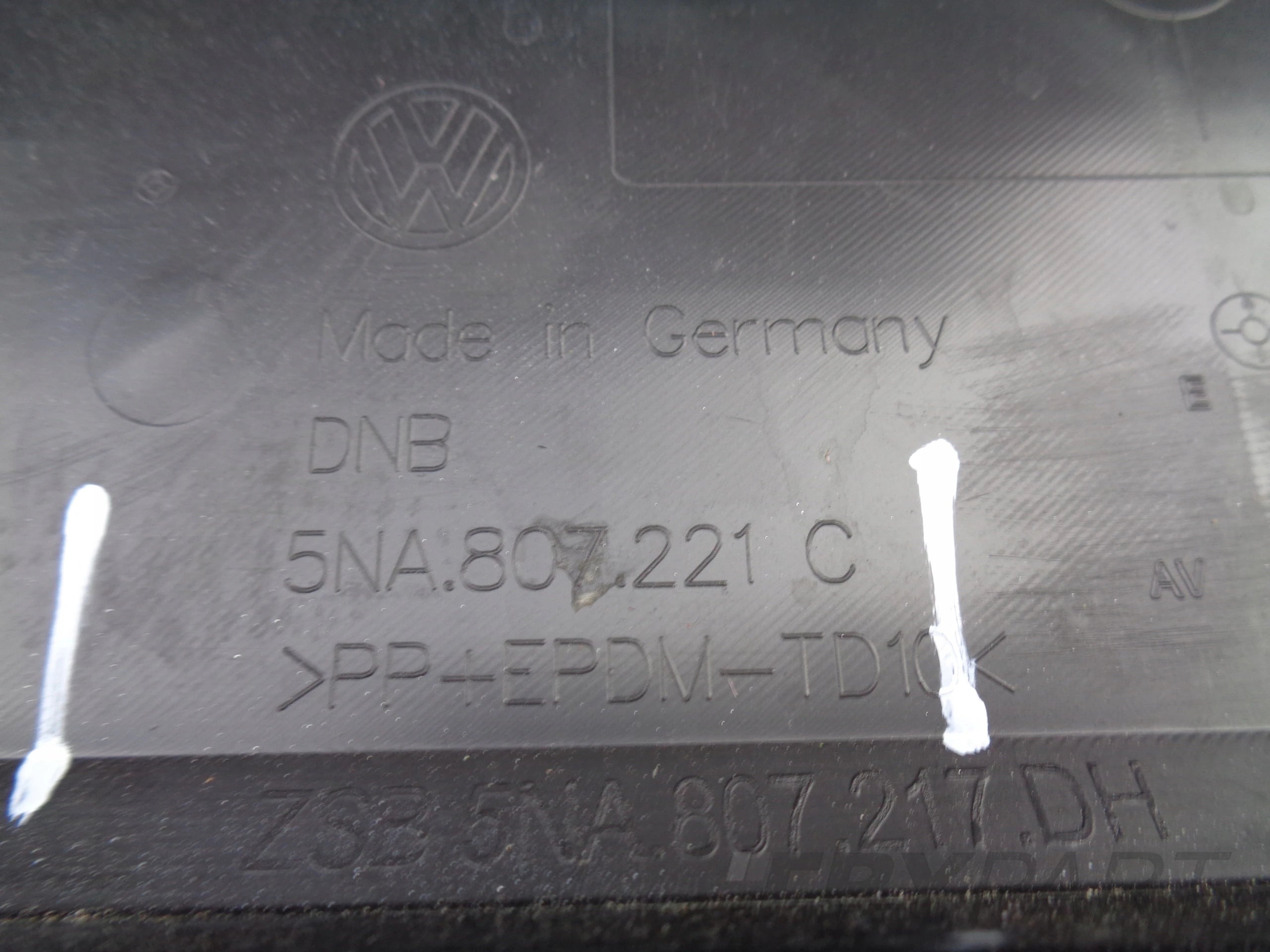 FRONT BUMPER VW TIGUAN 5NA 20- FACELIFT NO. 42756