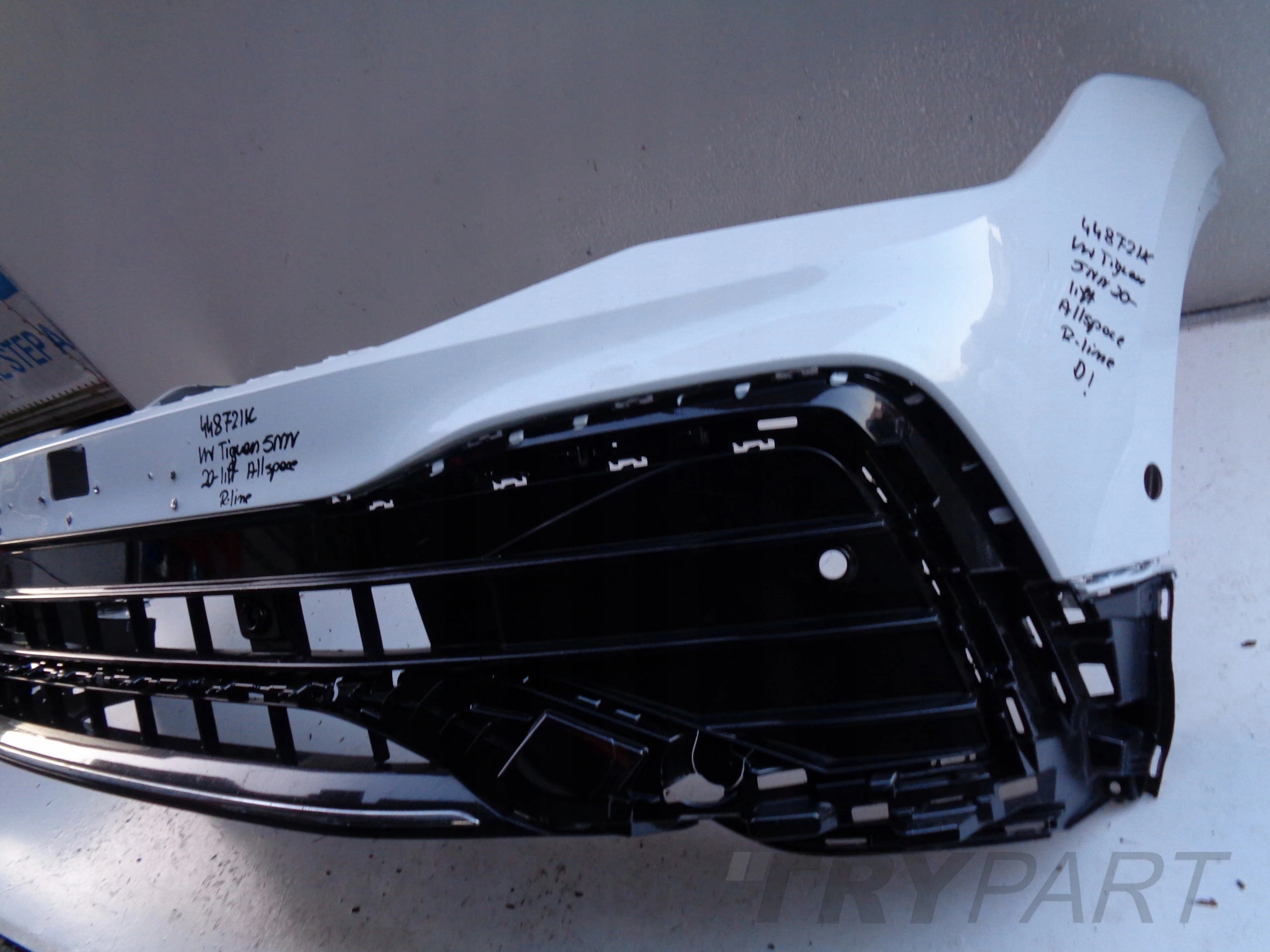 FRONT BUMPER VW TIGUAN 5NN 20- LIFT ALLSPACE R-LINE NO. 44872
