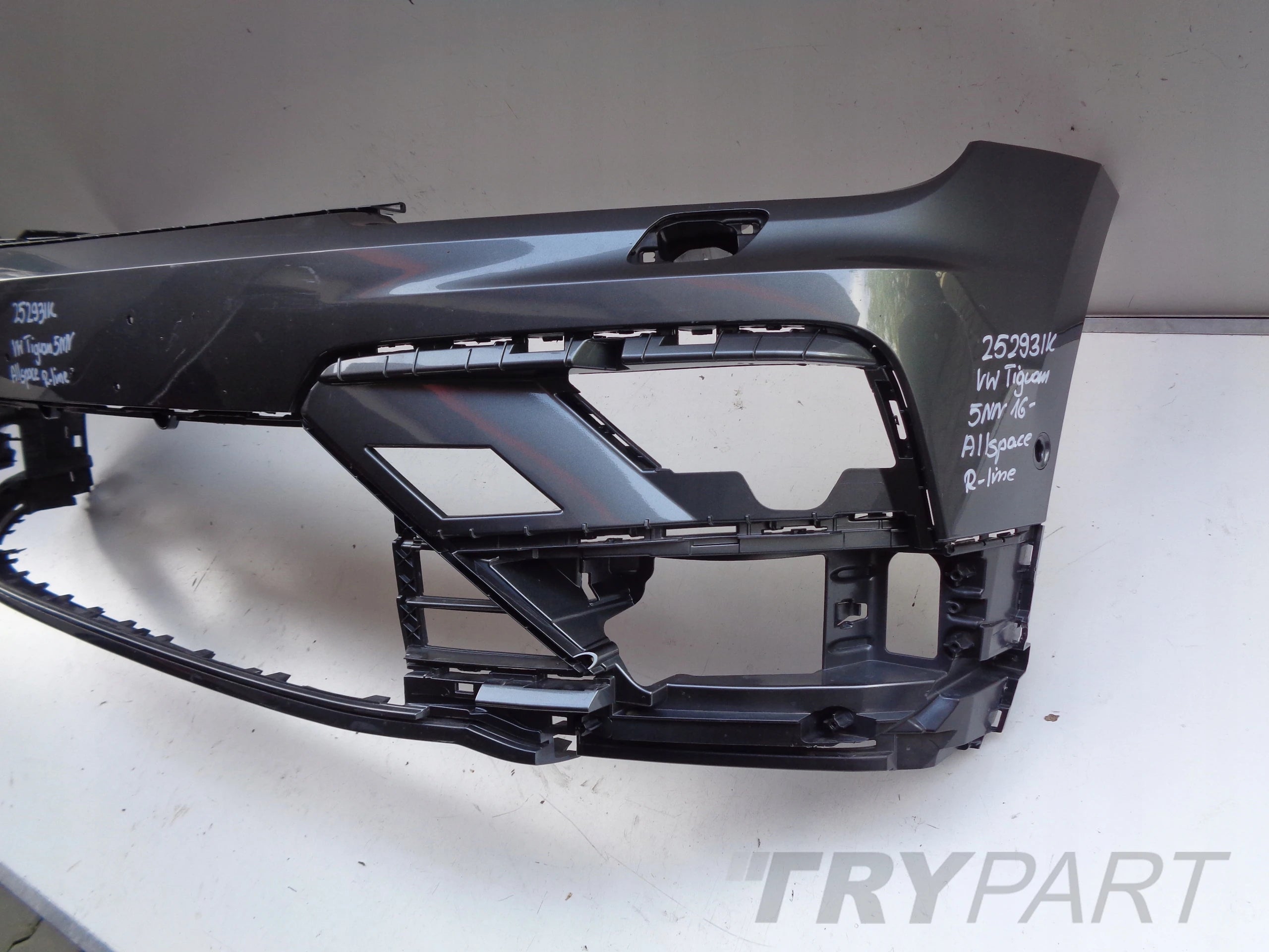 FRONT BUMPER VW TIGUAN 5NN ALLSPACE R-LINE 16- NO. 25293