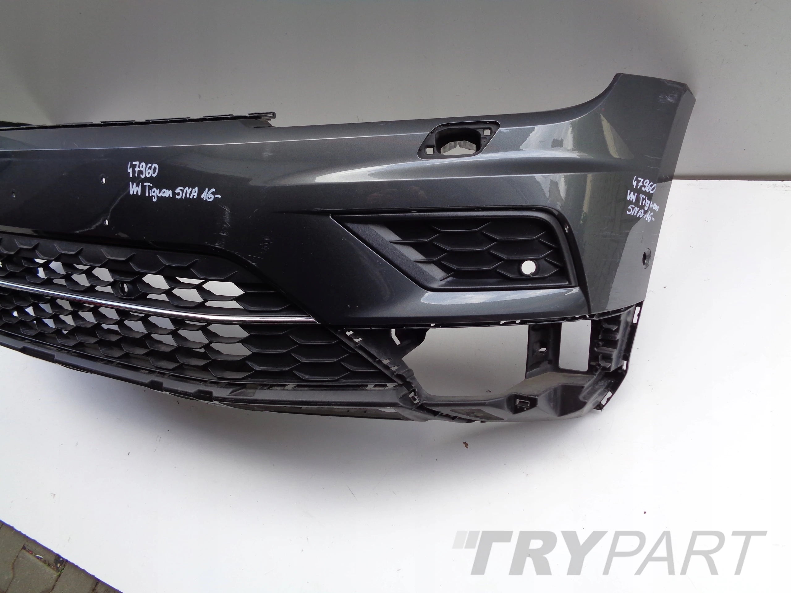 FRONT BUMPER VW TIGUAN II 5NA 16- NO. 47960
