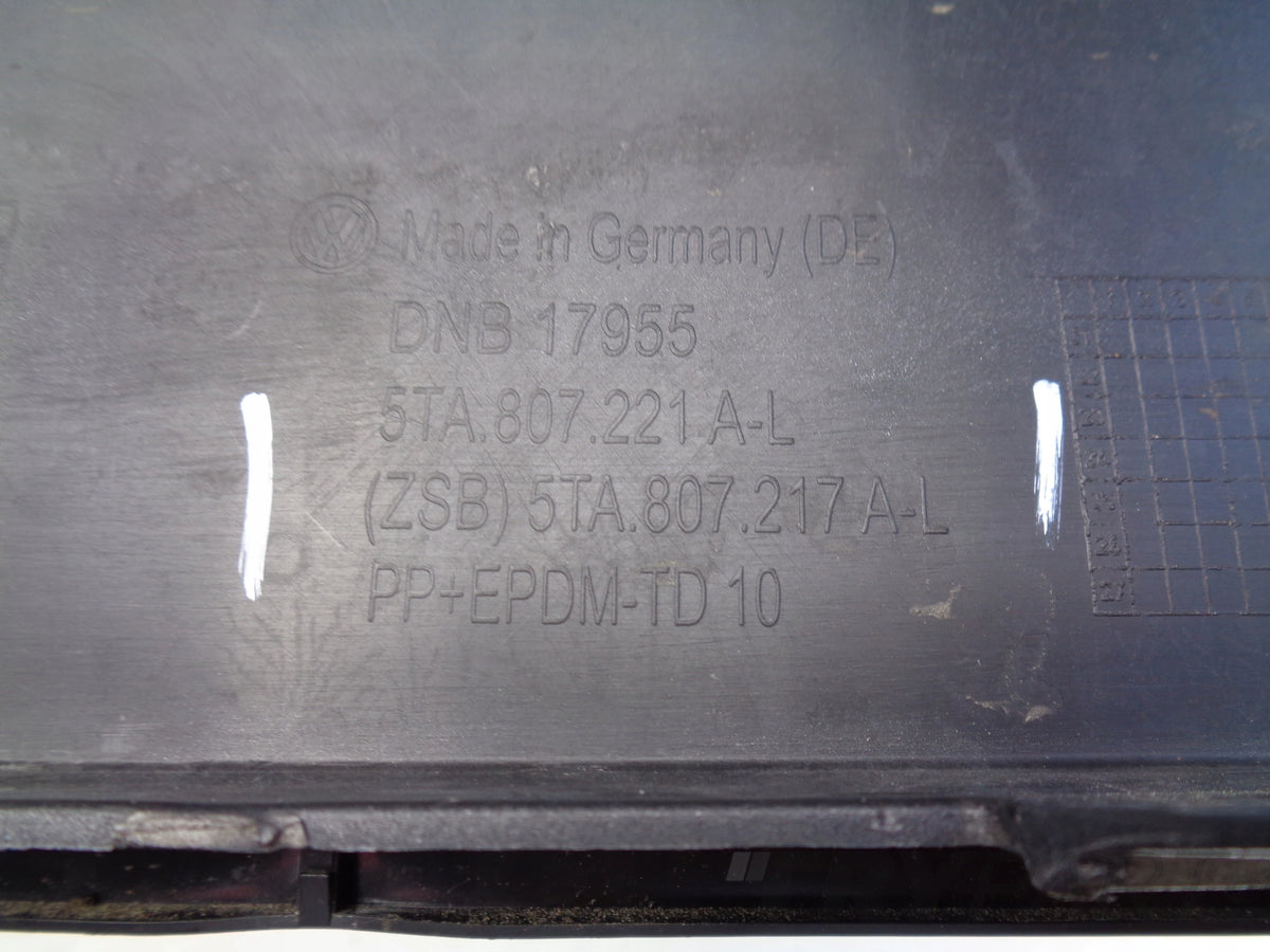 FRONT BUMPER VW TOURAN 5TA 16- NO. 41207