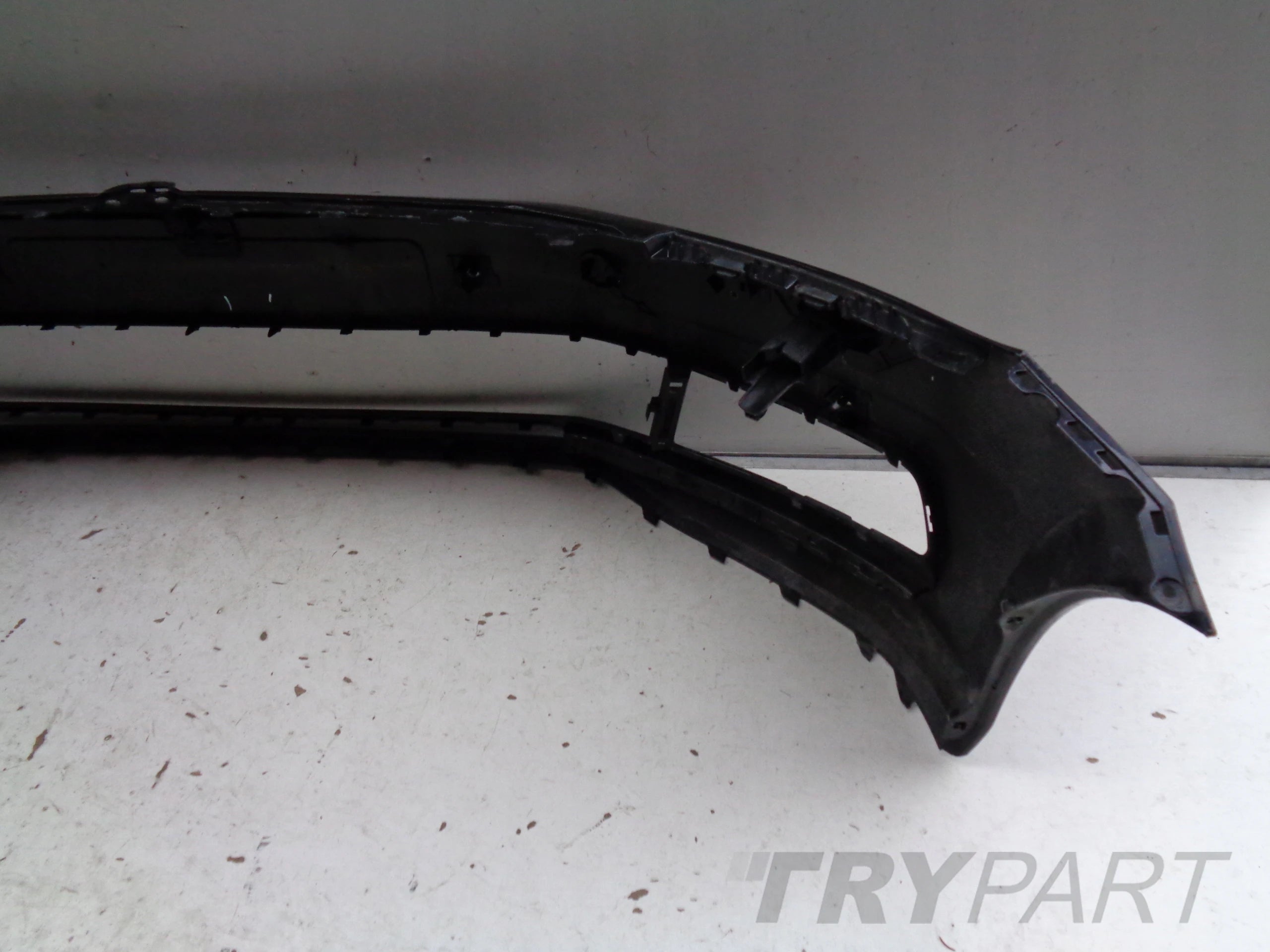 FRONT BUMPER VW TOURAN 5TA 16- NO. 44139