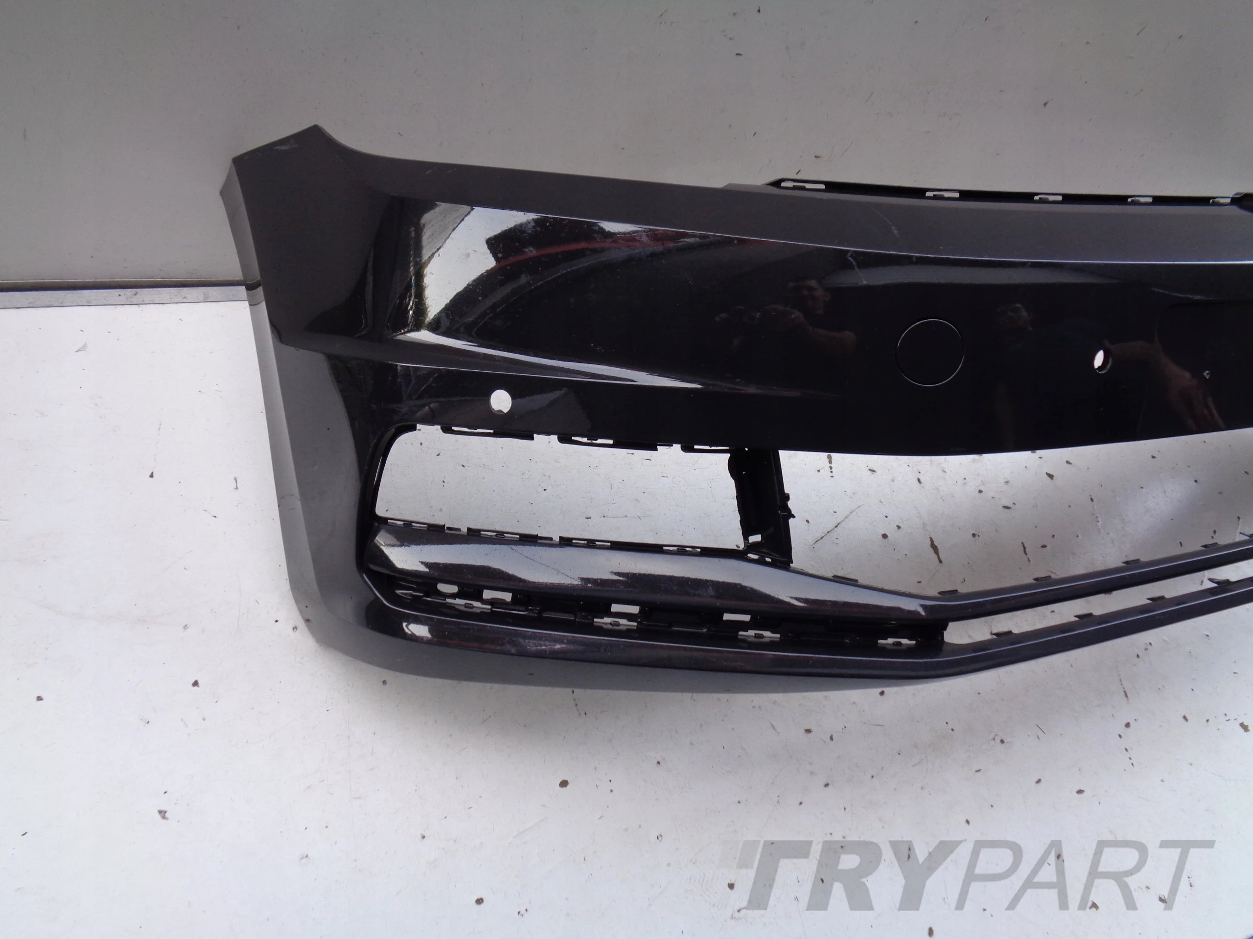 FRONT BUMPER VW TOURAN 5TA 16- NO. 46161
