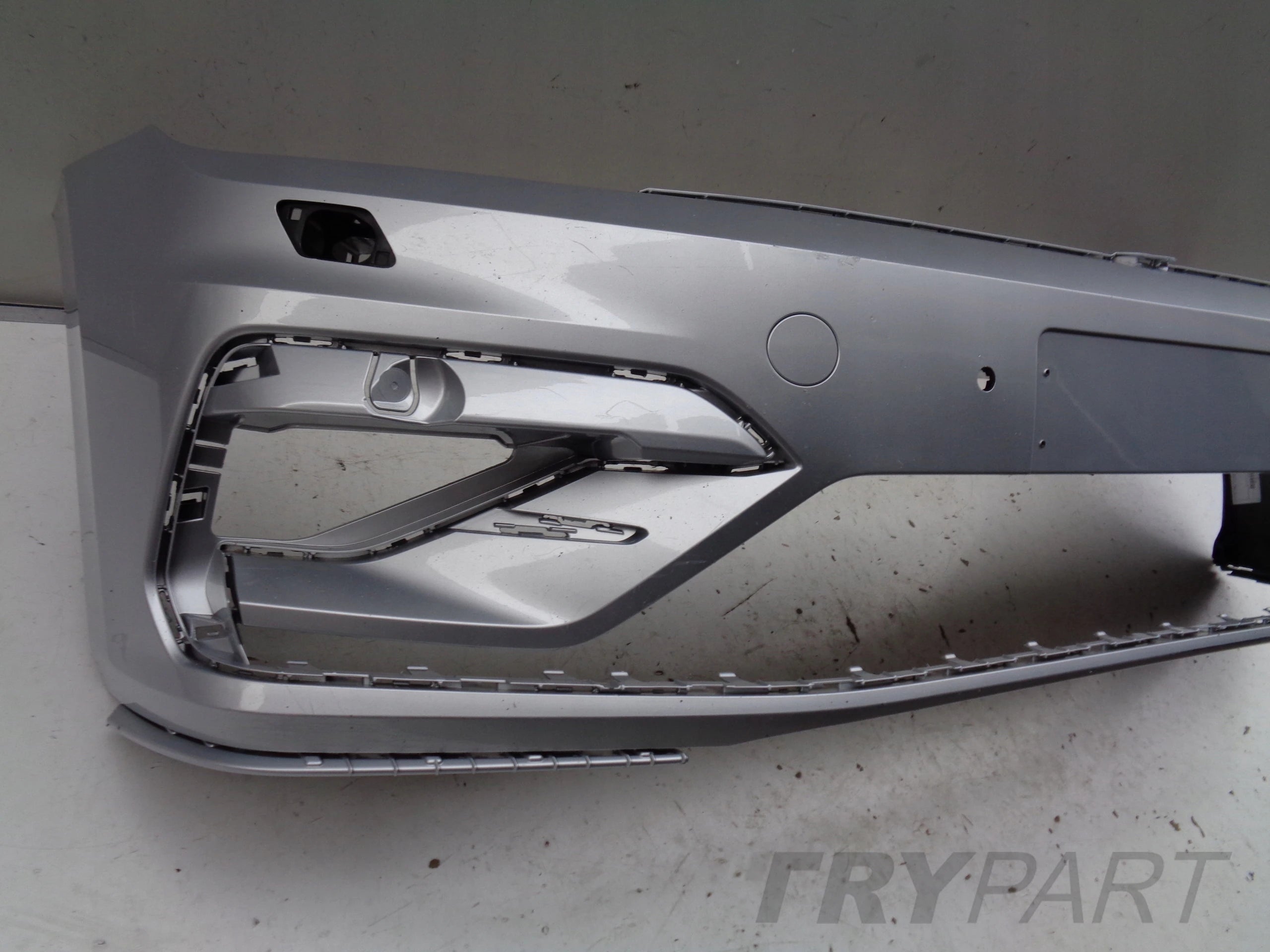 FRONT BUMPER VW TOURAN 5TA 16- R-LINE NO. 44127