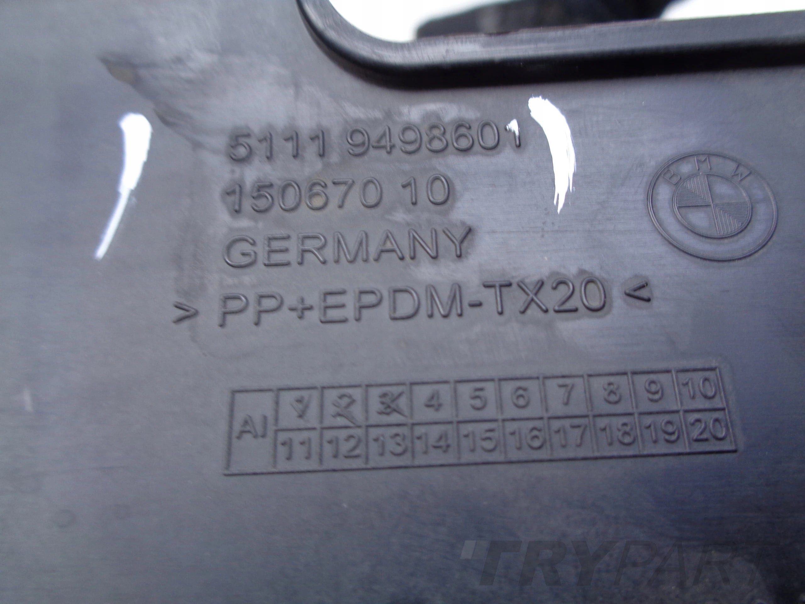 FRONT LEFT BUMPER SLIDER BMW 5 G30 G31 LIFT
