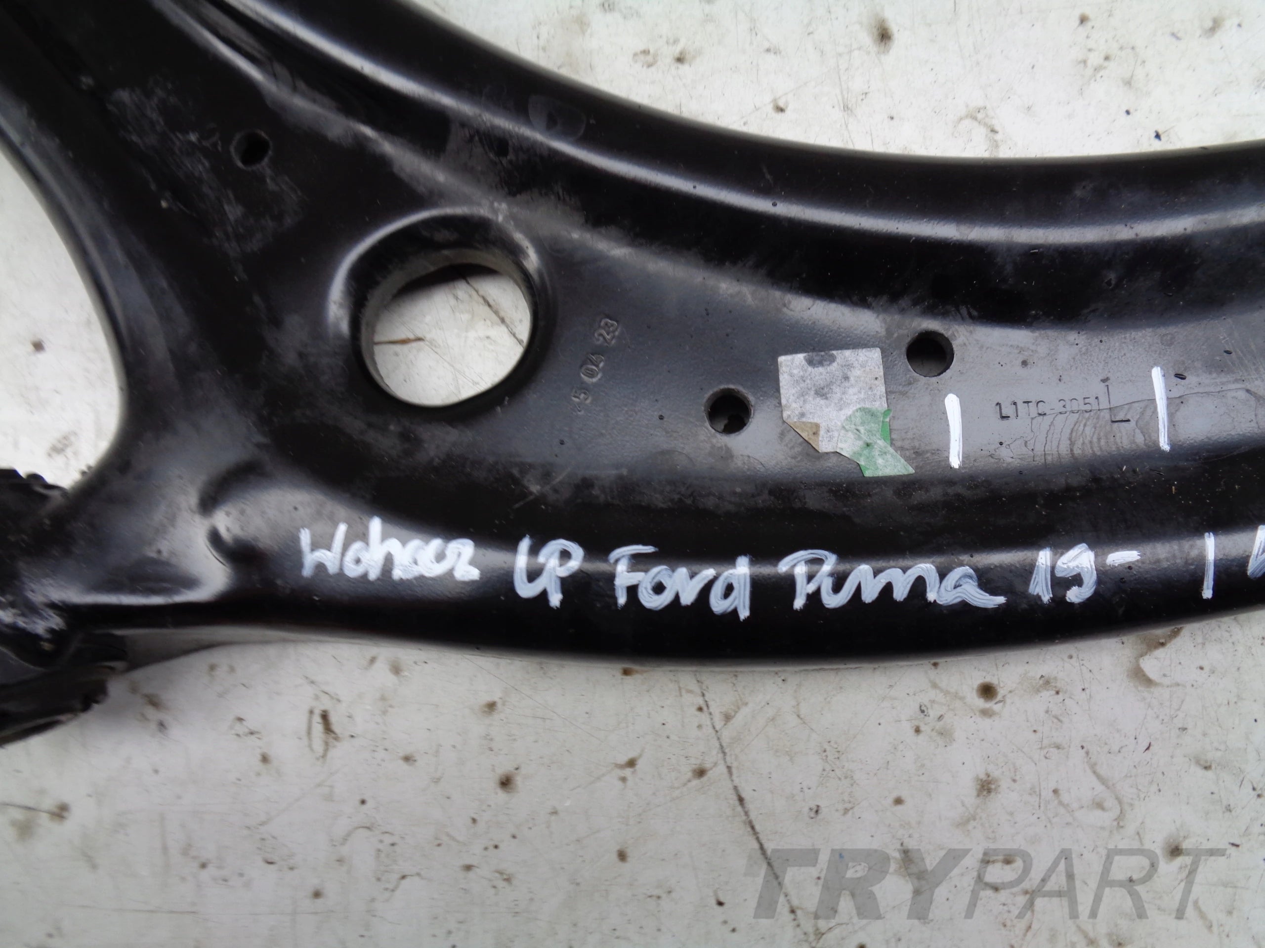 FRONT LEFT CONTROL ARM FORD PUMA 19-