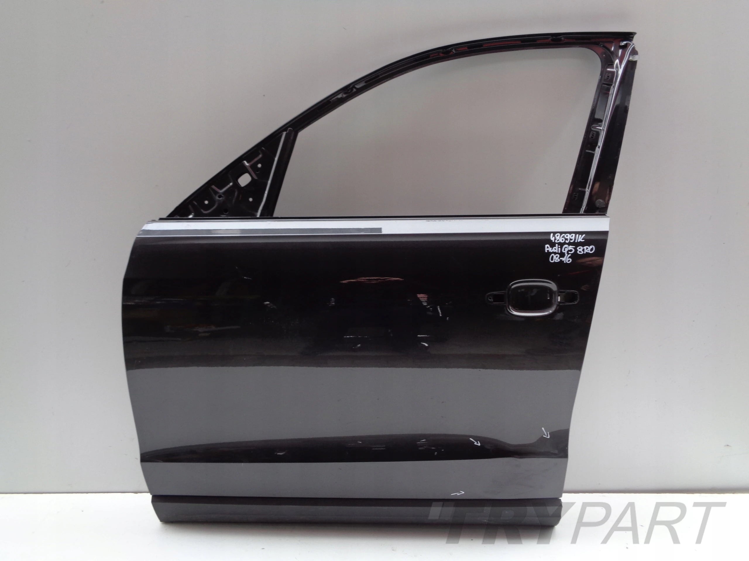 FRONT LEFT DOOR AUDI Q5 8R 8R0 08-16 NO 48699