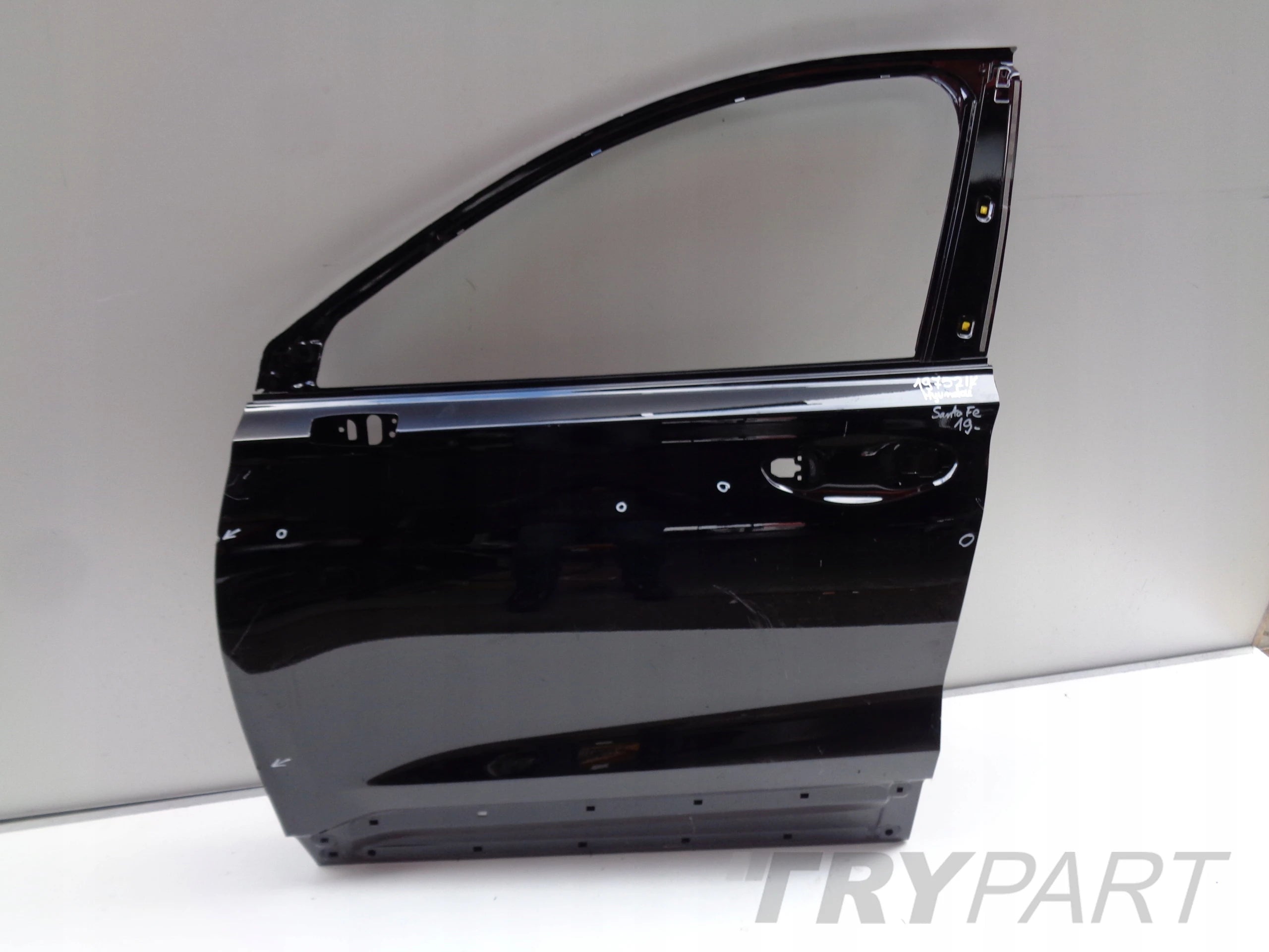 FRONT LEFT DOOR HYUNDAI SANTA FE IV 18- NO. 19752