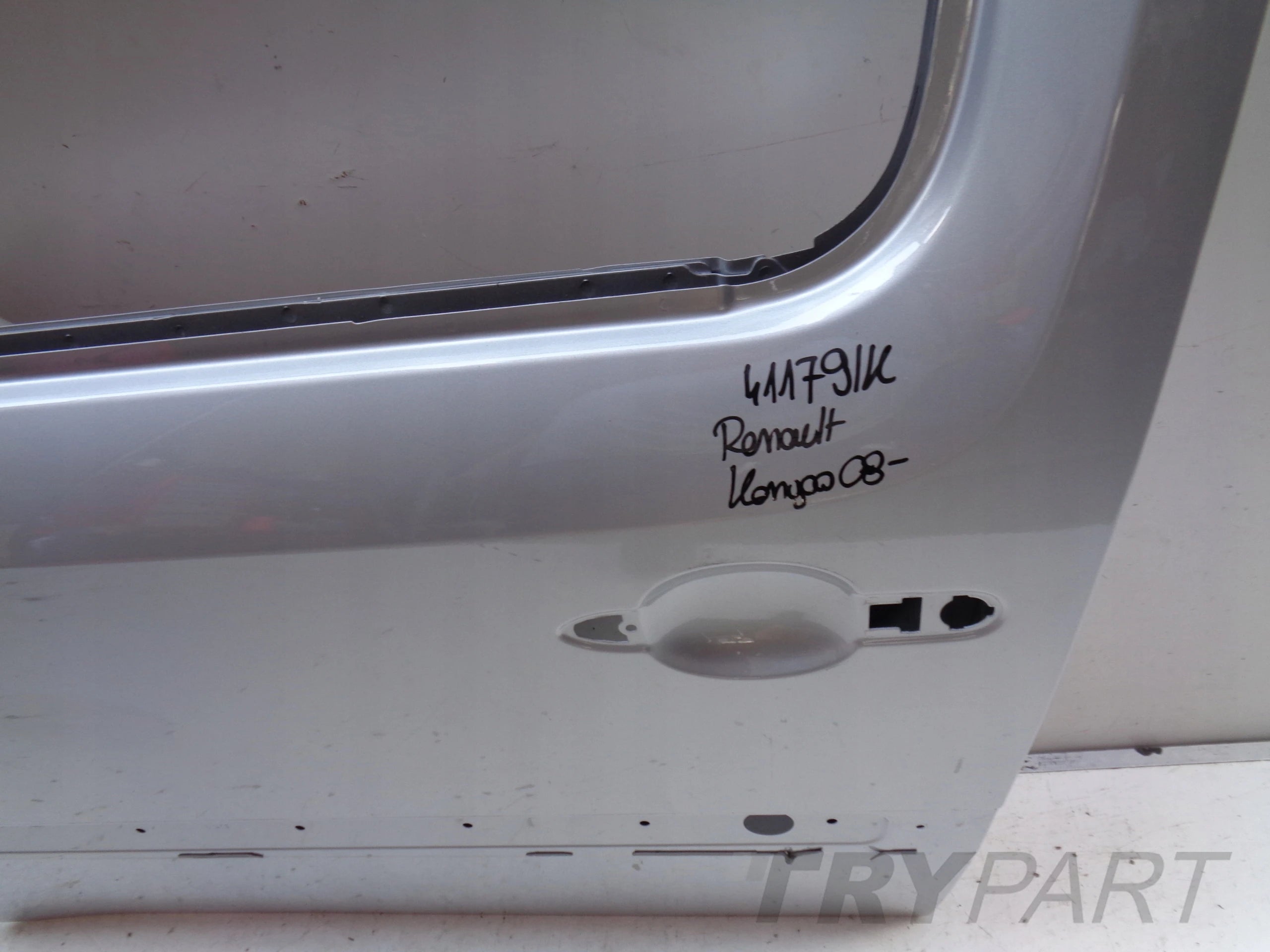FRONT LEFT DOOR RENAULT KANGOO 08- MERCEDES CITAN W415 NR 41179