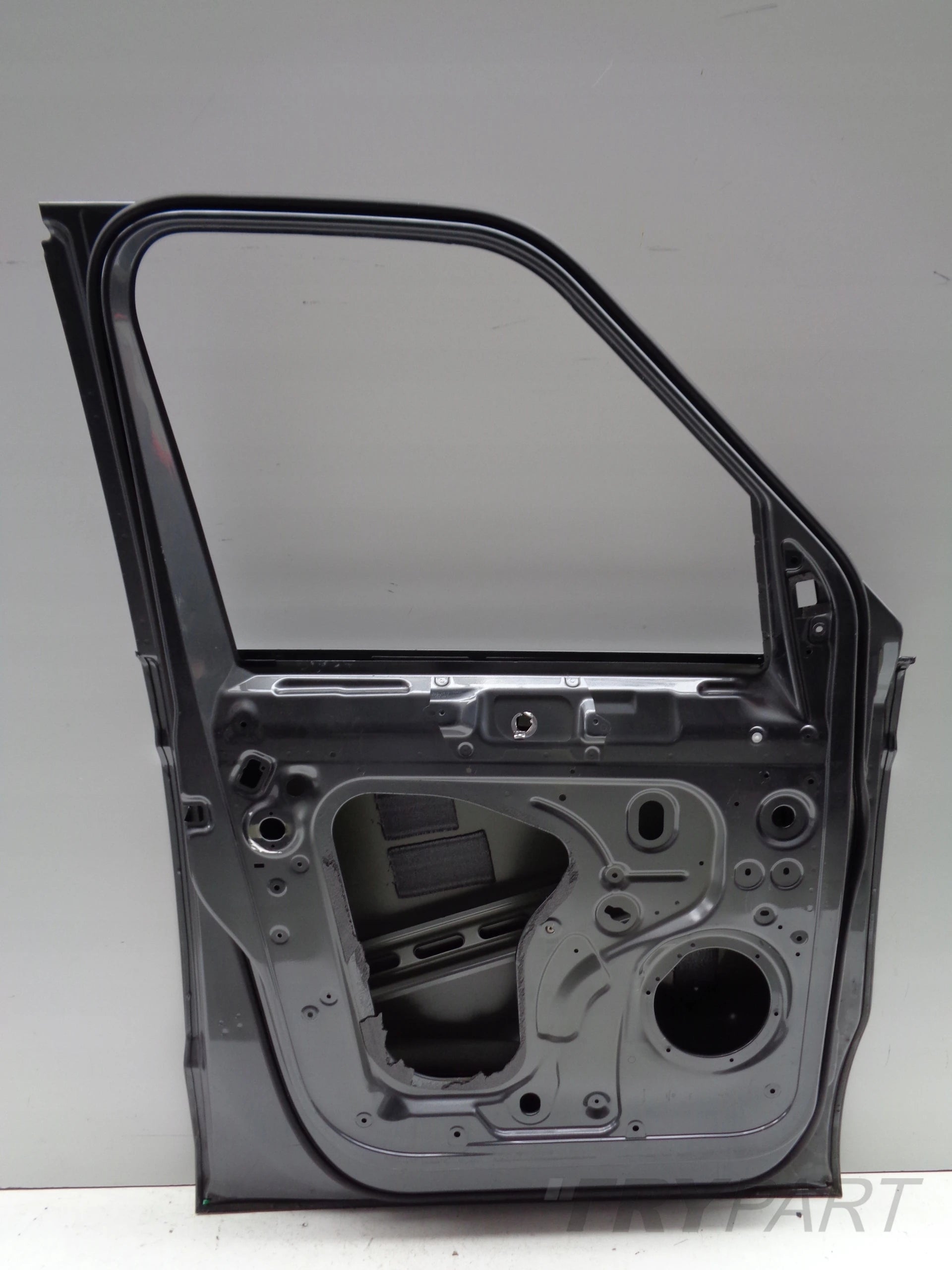 FRONT LEFT DOOR VW T7 7T 7T0 21- NO. 51629