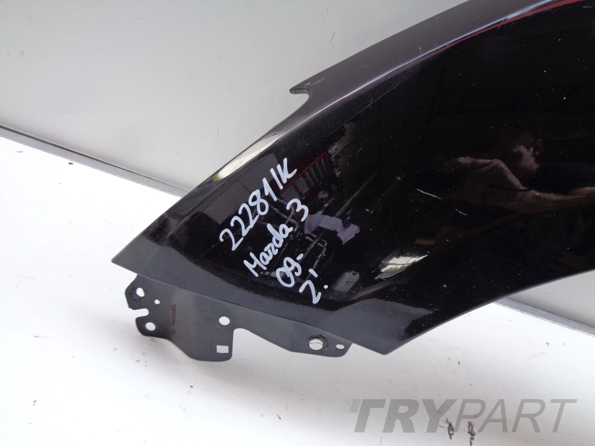 FRONT LEFT FENDER MAZDA 3 09-13 NO. 22281