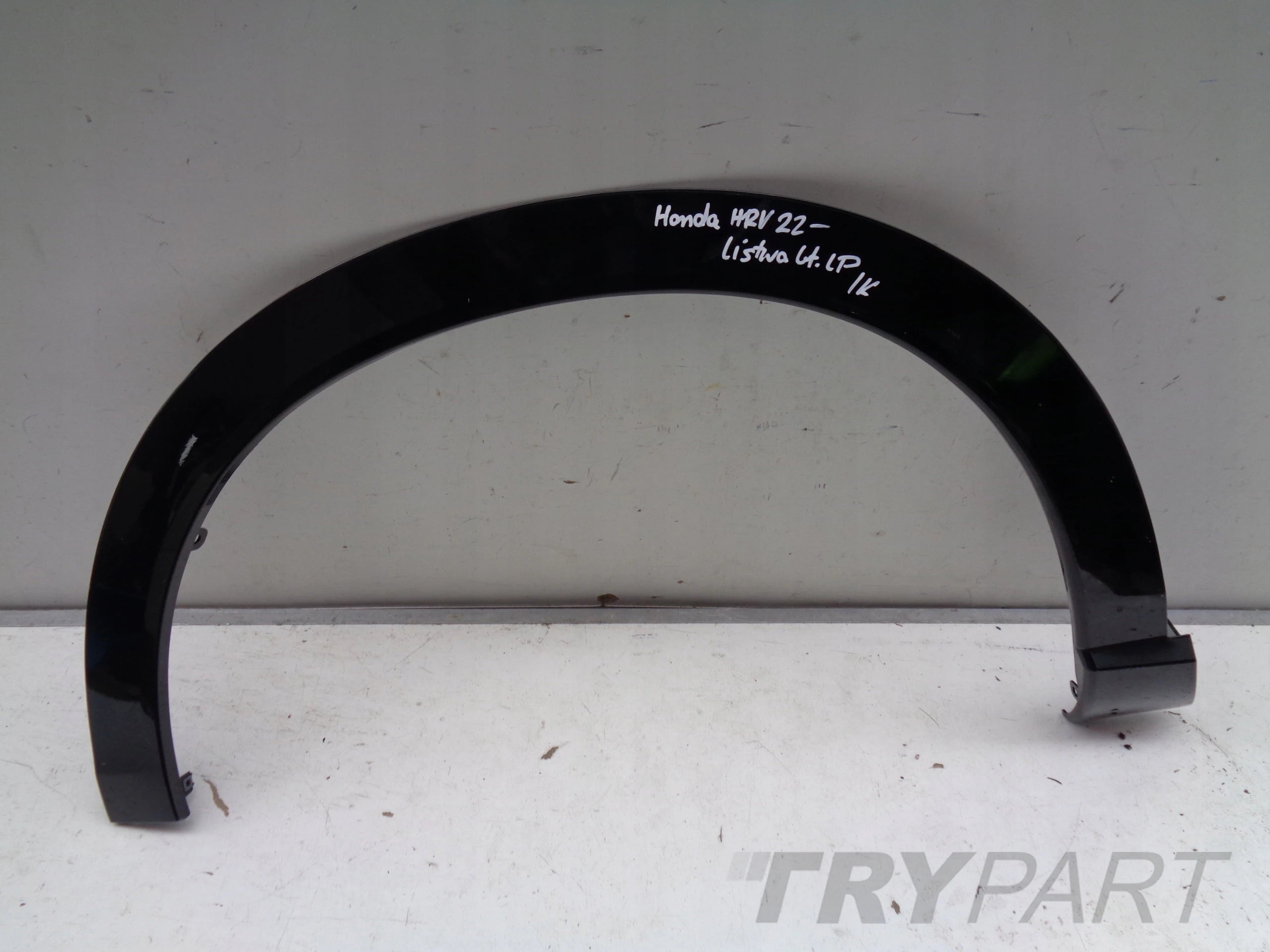 FRONT LEFT FENDER TRIM HONDA HRV III 21-