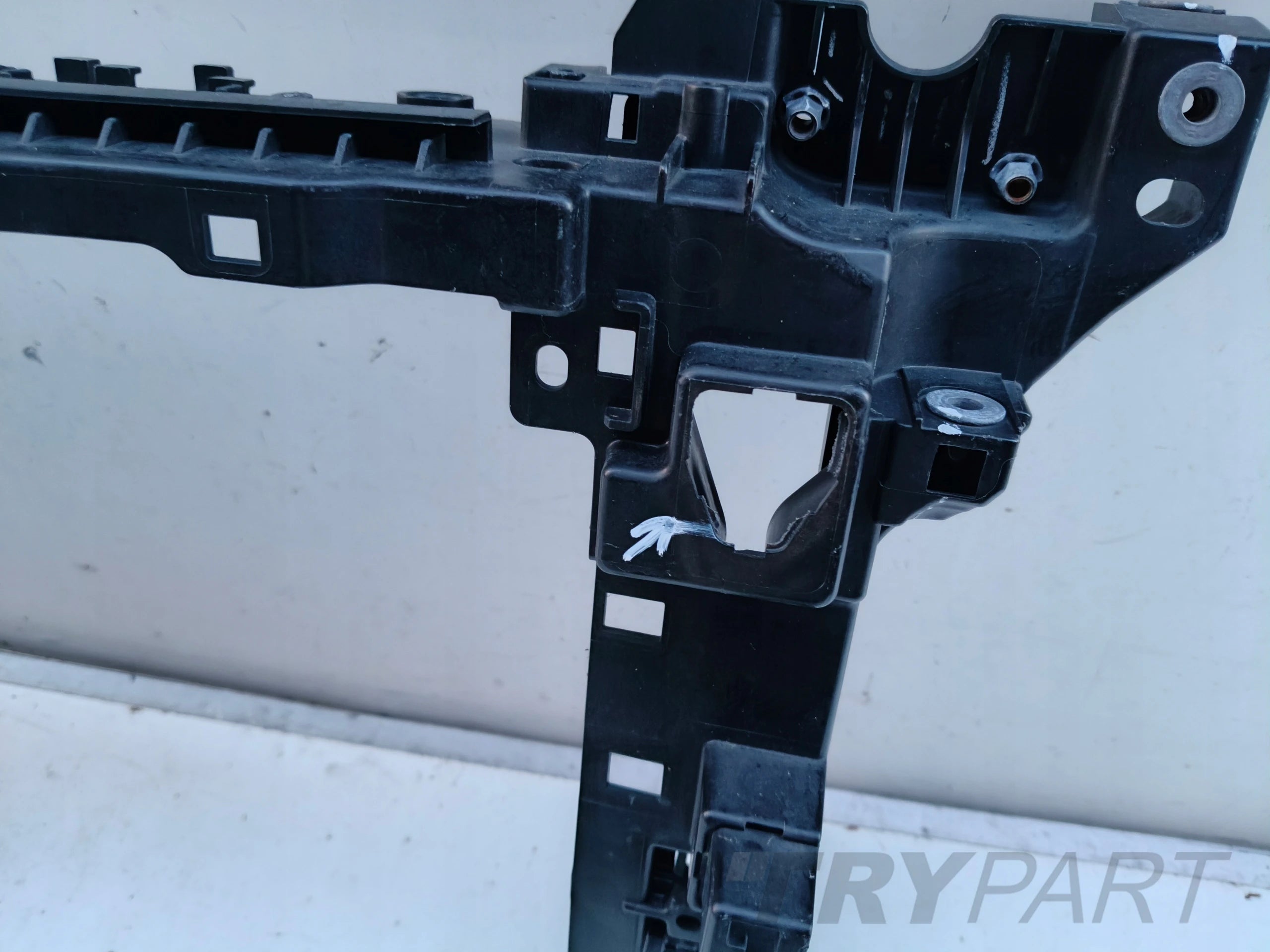 FRONT RADIATOR SUPPORT VW POLO 2G 2G0 17-