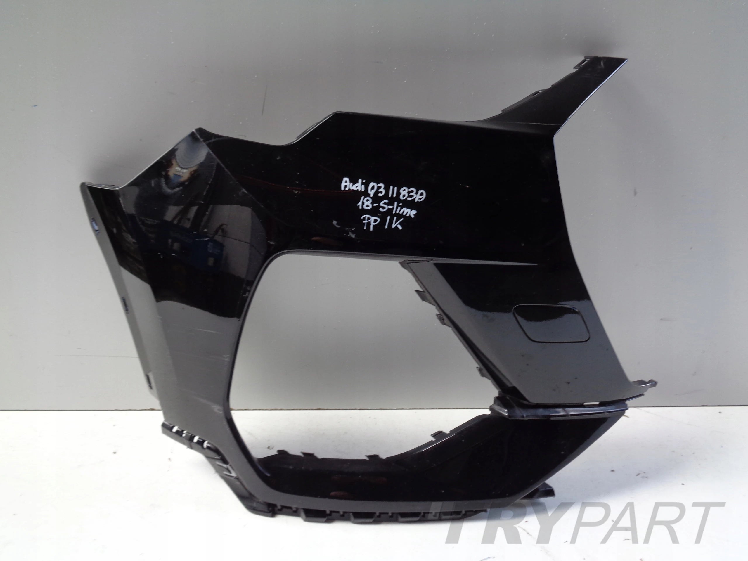 FRONT RIGHT BUMPER CORNER FOR AUDI Q3 II 83A 18- S-LINE