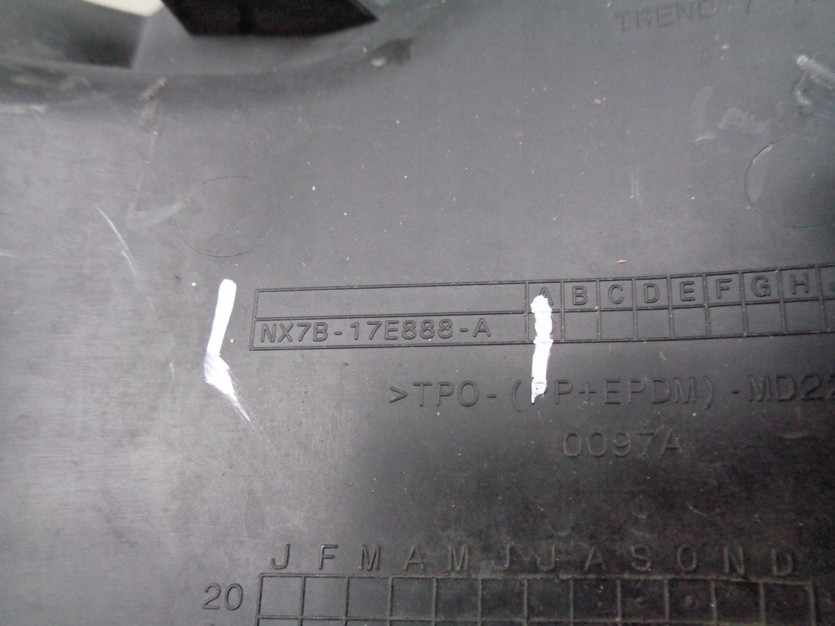 FRONT RIGHT BUMPER SLIDER FORD FOCUS MK4 22- FACELIFT