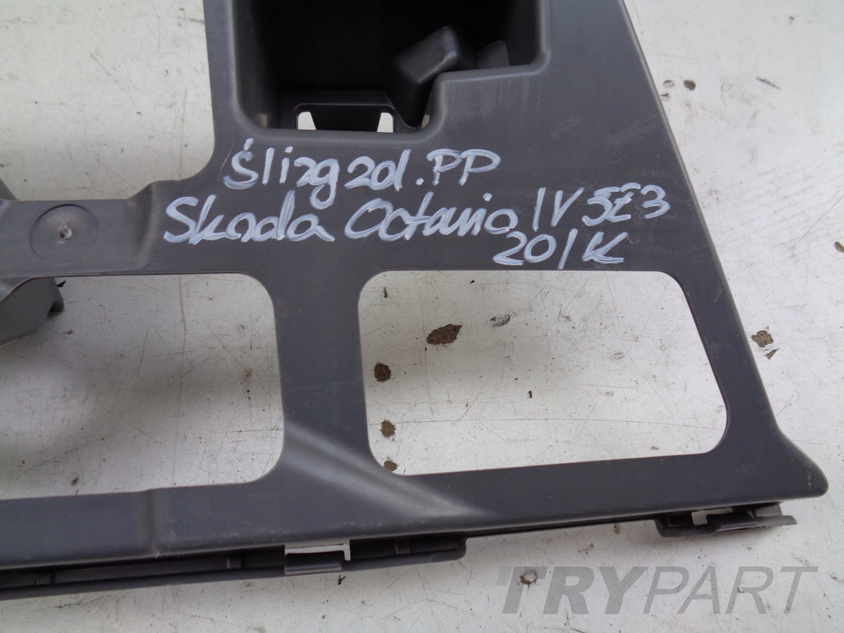 FRONT RIGHT BUMPER SLIDER SKODA OCTAVIA IV 4 RS 5E3 20-
